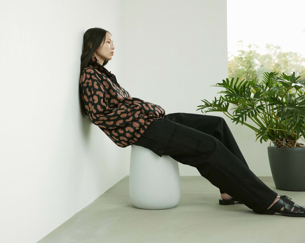 superNova. Neutral cargo pants / Black