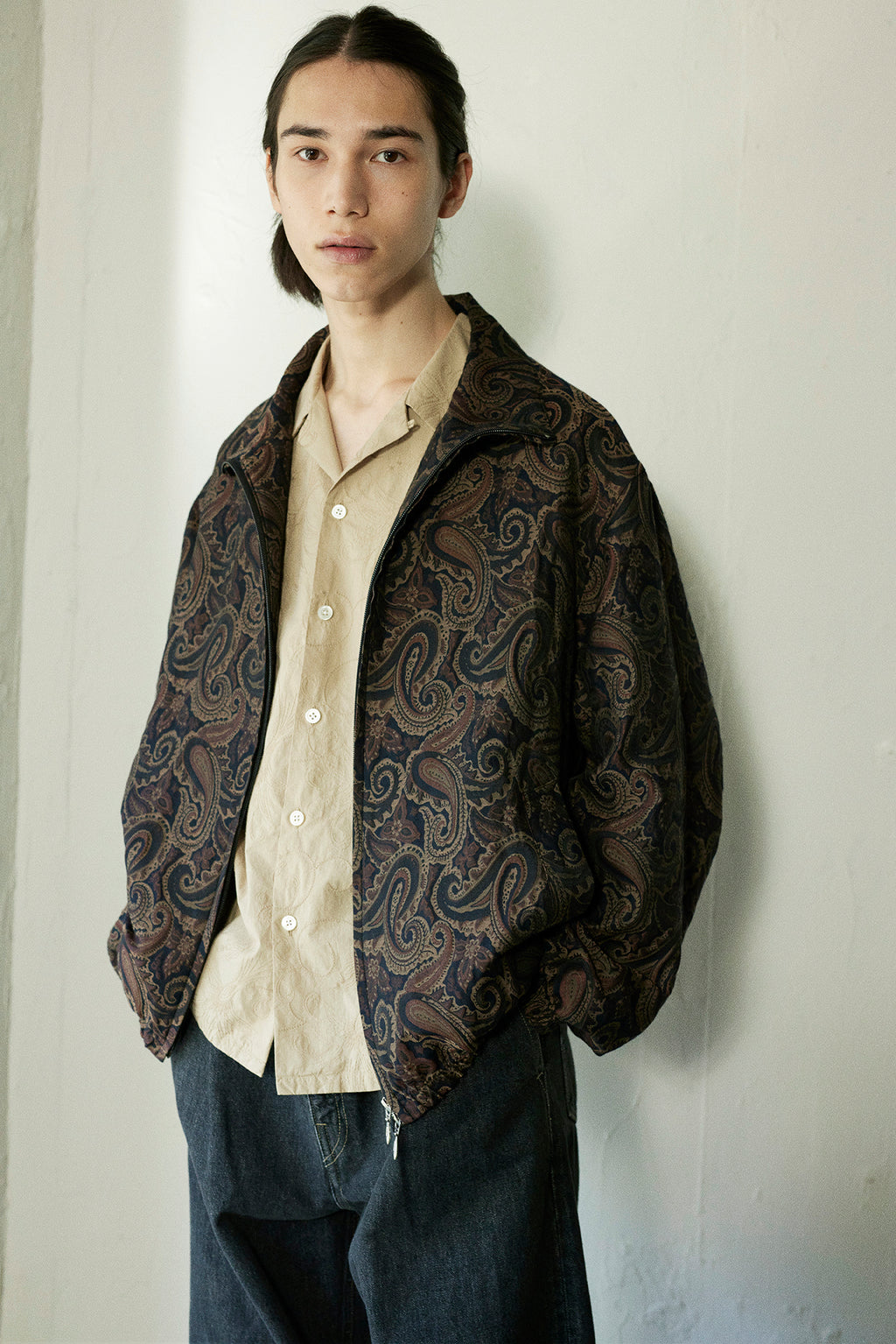 superNova. Track jacket - Paisley jacquard / Beige x Brown