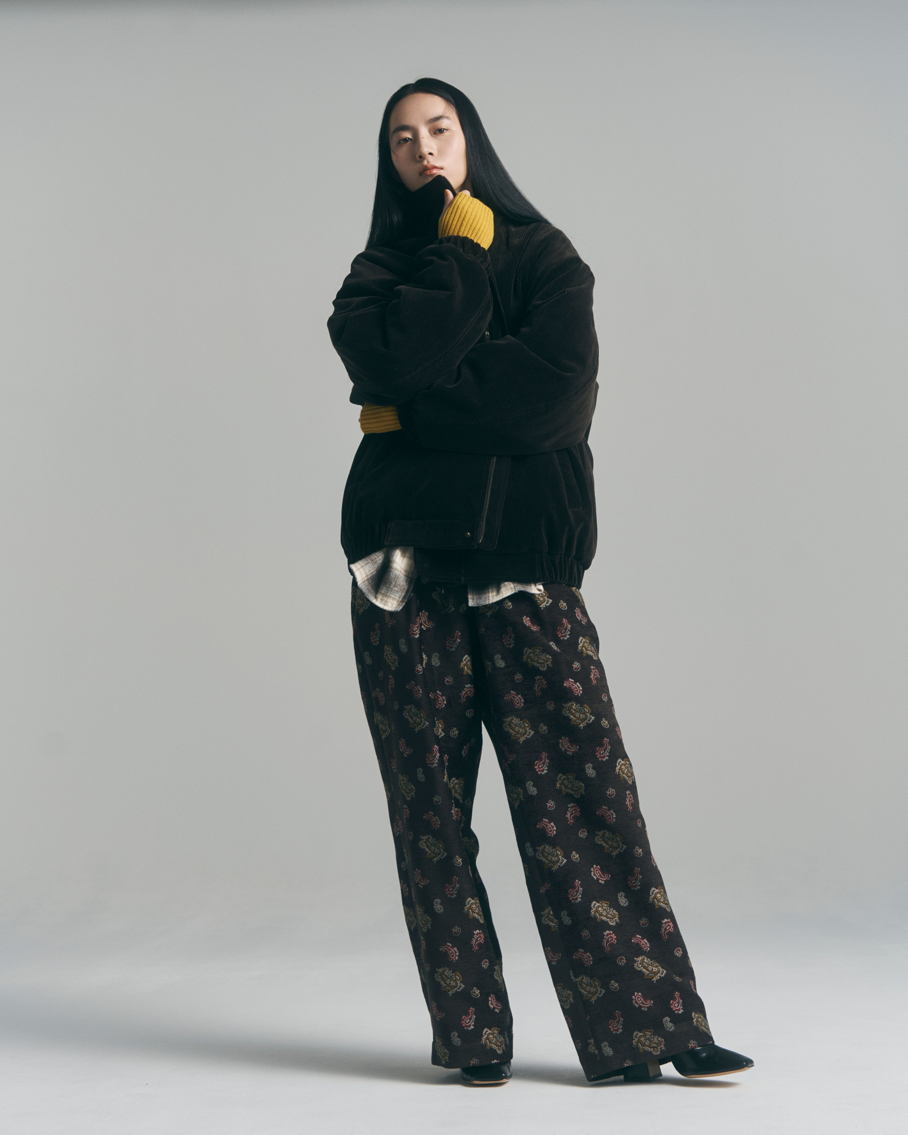 superNova. Velvet Jacquard Wide Utility Trousers / Brown paisley