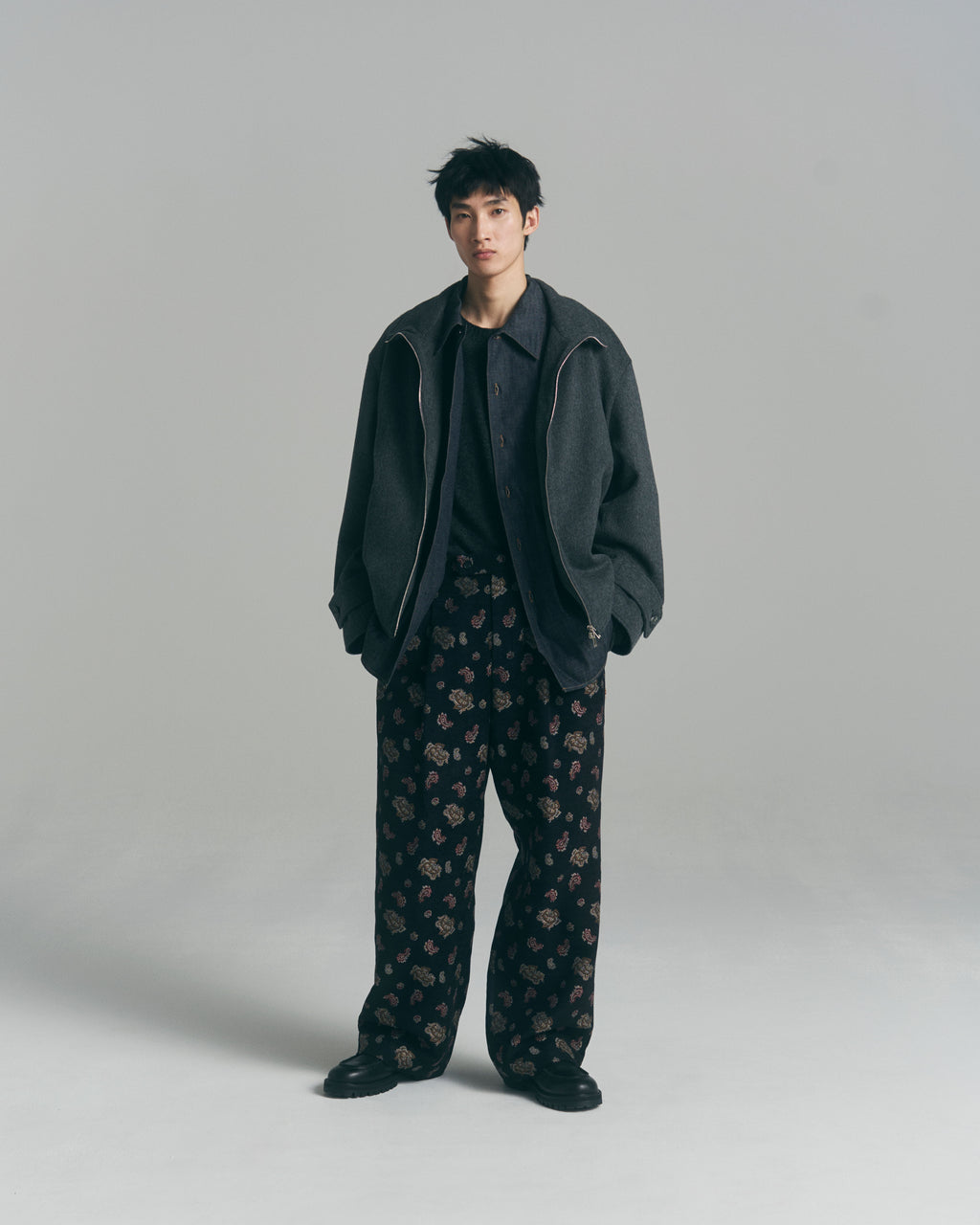 superNova. Velvet Jacquard Wide Utility Trousers / Black paisley