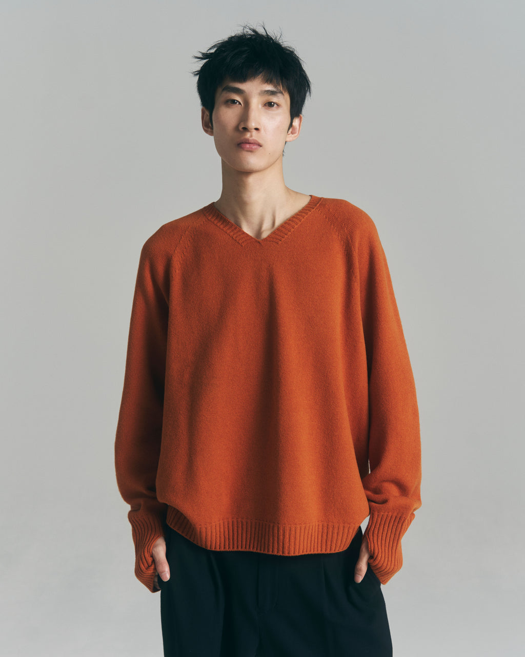 10月中発送予定 superNova. Whole Garment V-Neck – Super Fine Merino / Orange