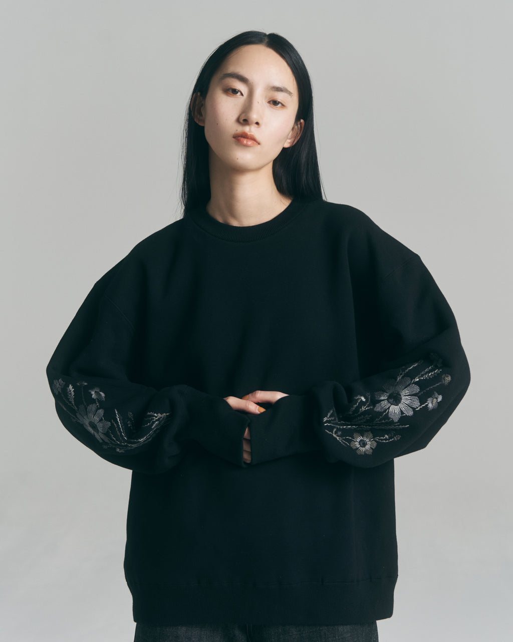 superNova. Embroidered Jacquard Crewneck Sweatshirt / Black