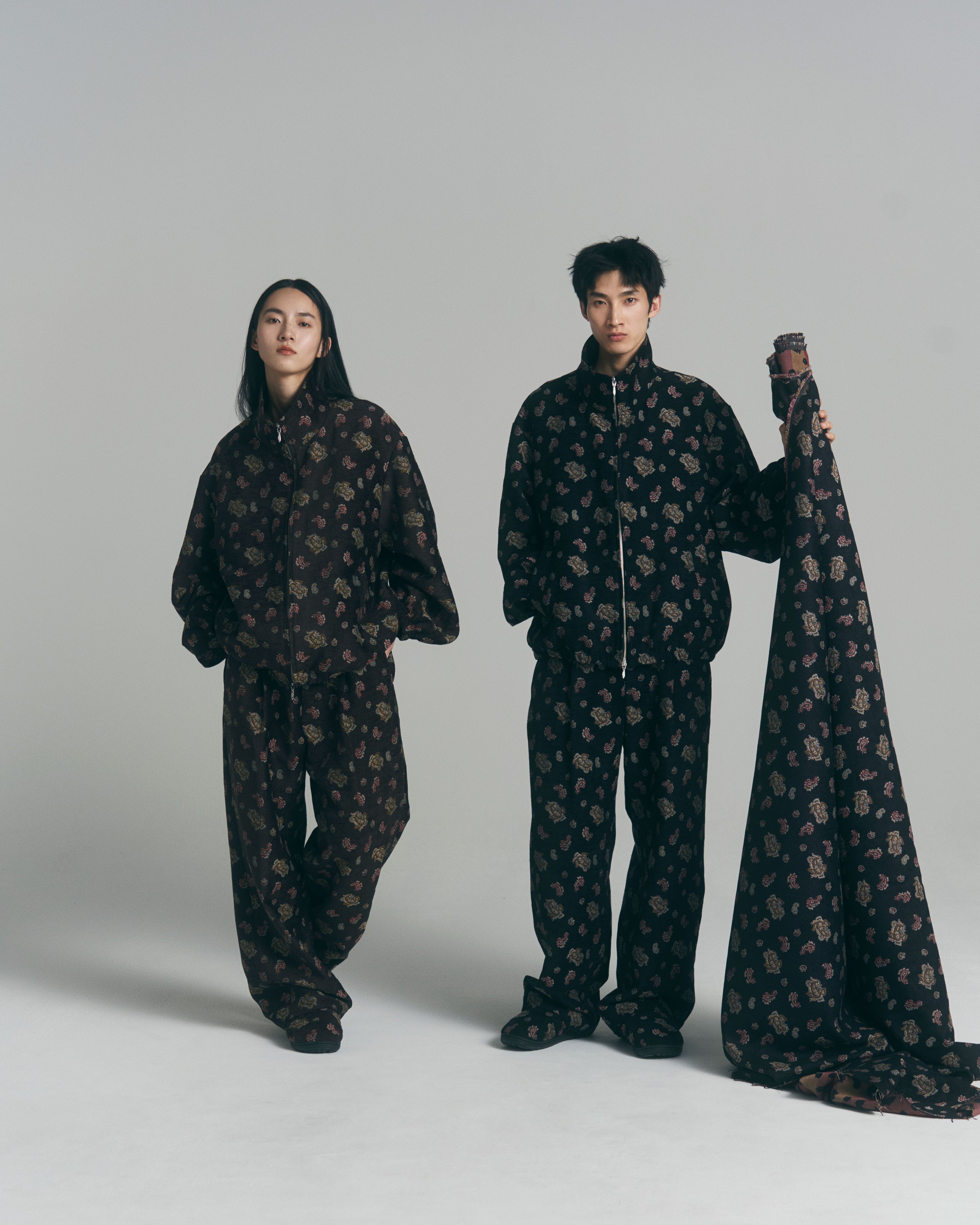 superNova. Velvet Jacquard Wide Utility Trousers / Black paisley
