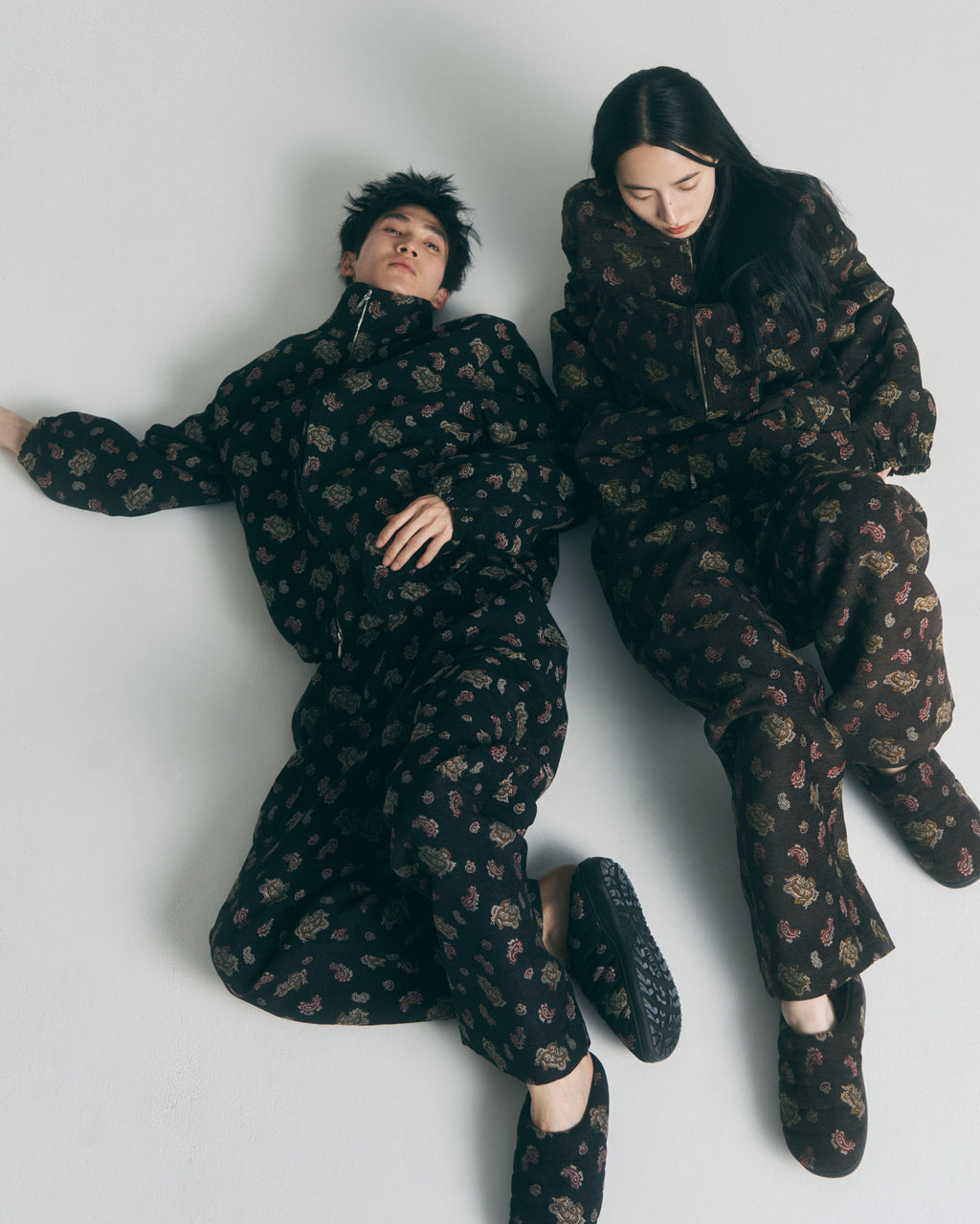 superNova. Velvet Jacquard Wide Utility Trousers / Black paisley