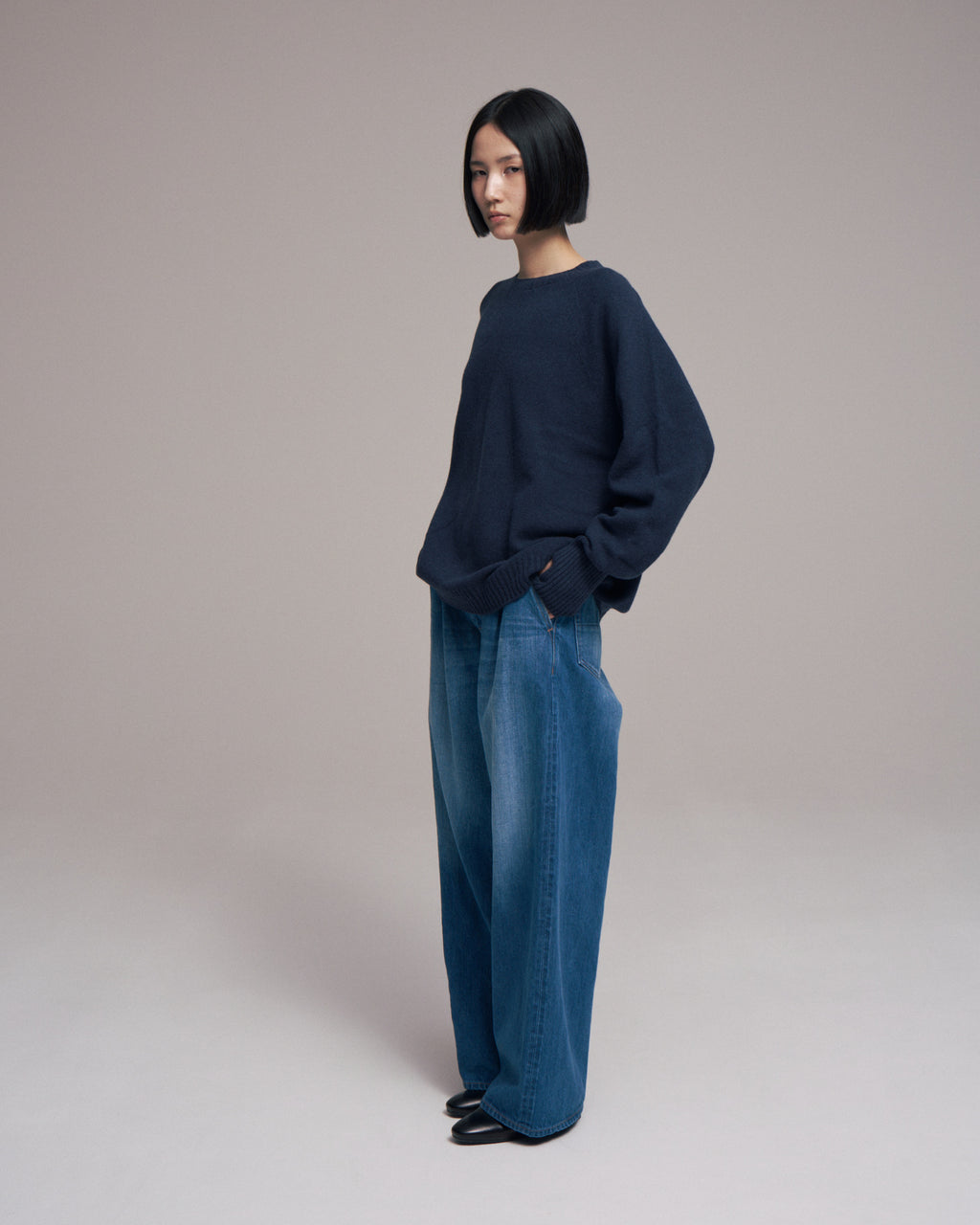 10月中発送予定 superNova. Wholegarment knit sweater - Wool & cashmere & silk / Navy