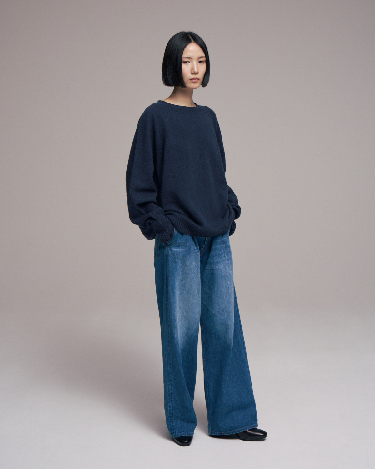 10月中発送予定 superNova. Wholegarment knit sweater - Wool & cashmere & silk / Navy