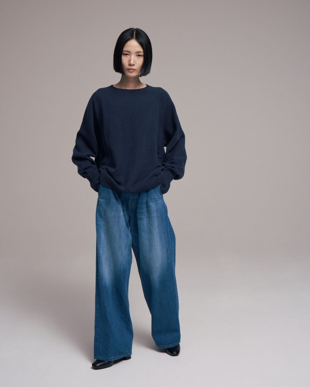 10月中発送予定 superNova. Wholegarment knit sweater - Wool & cashmere & silk / Navy