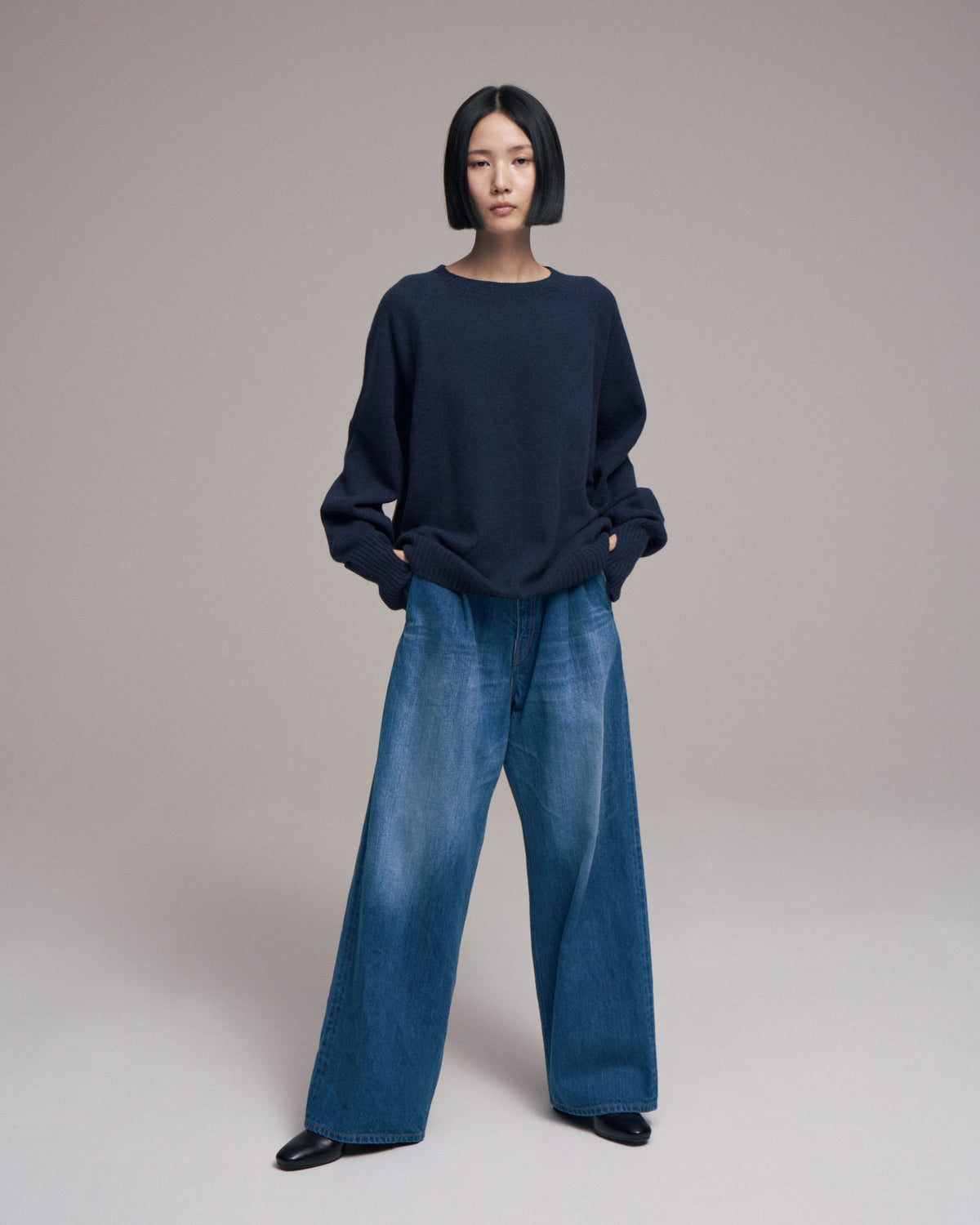 10月中発送予定 superNova. Wholegarment knit sweater - Wool & cashmere & silk / Navy