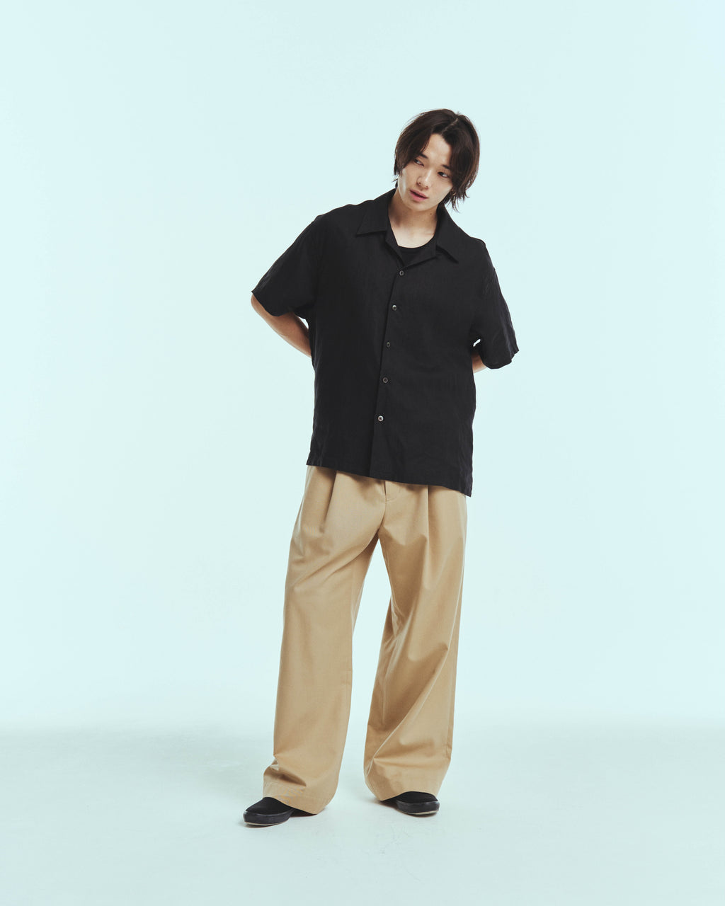 superNova. Aloha shirt - Linen / Black