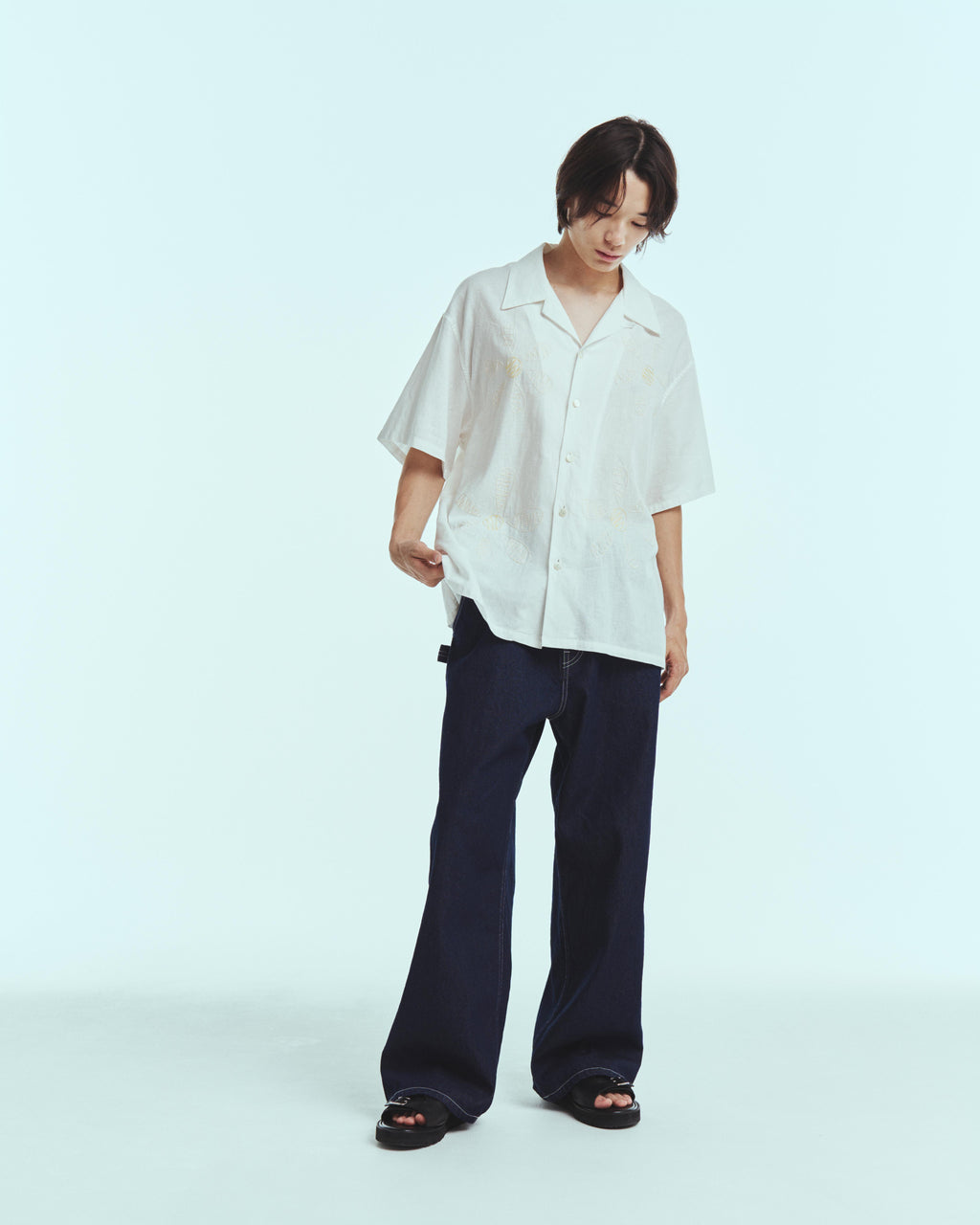 superNova. Aloha shirt - Big flowers embroidery / White