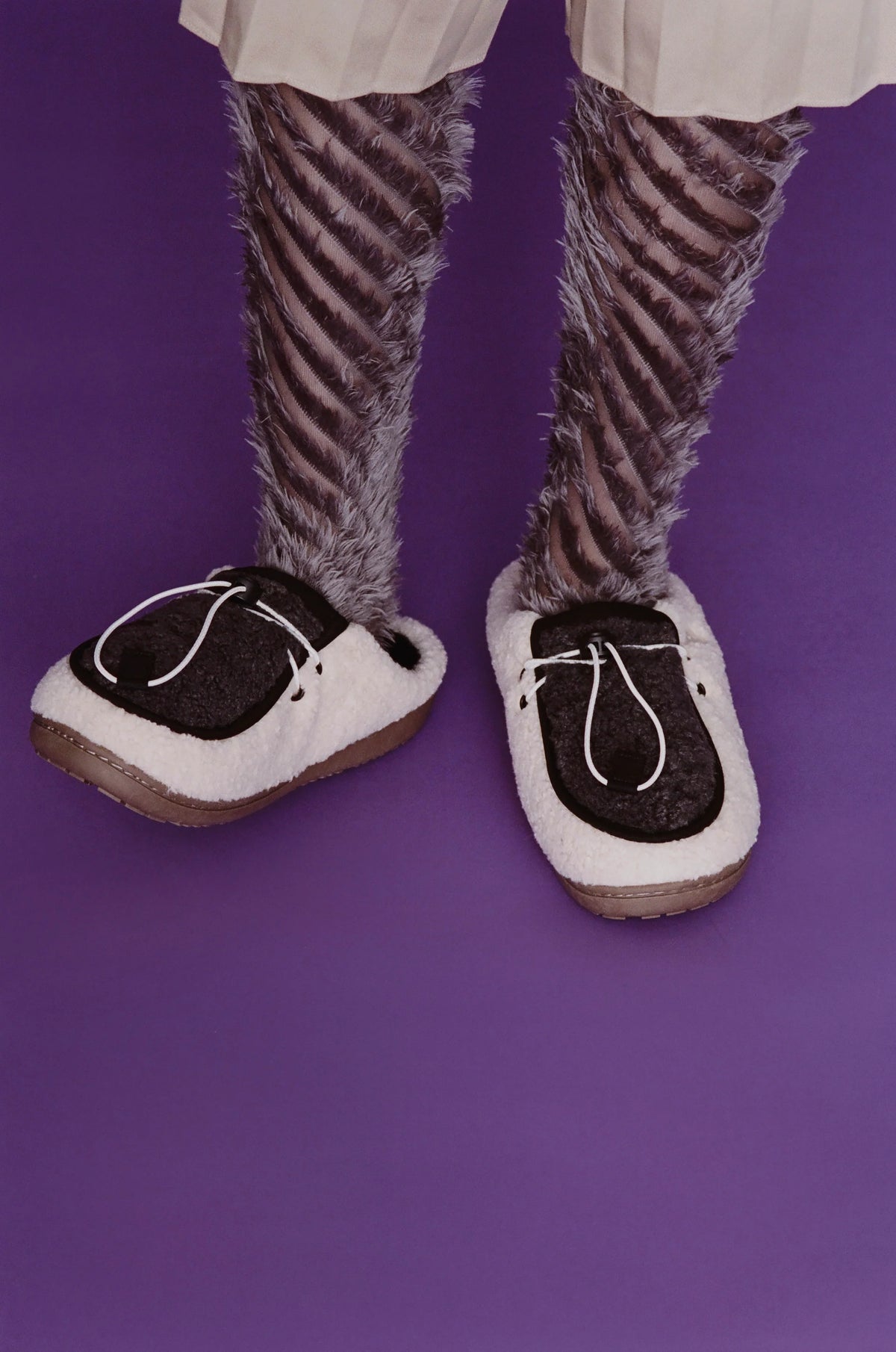 SUBU DOTS FROZZO / Charcoal&White