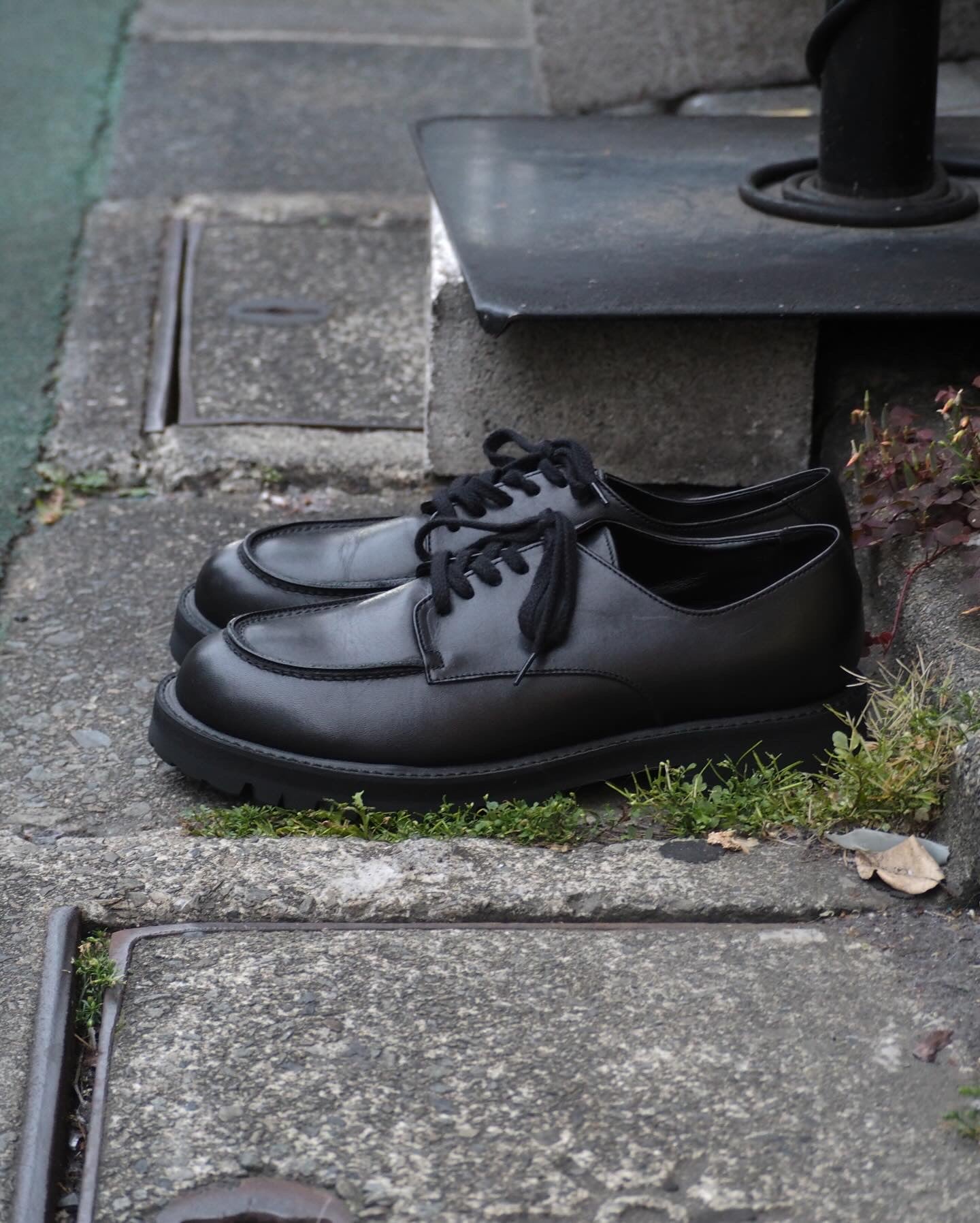 WITA U-tip shoes
