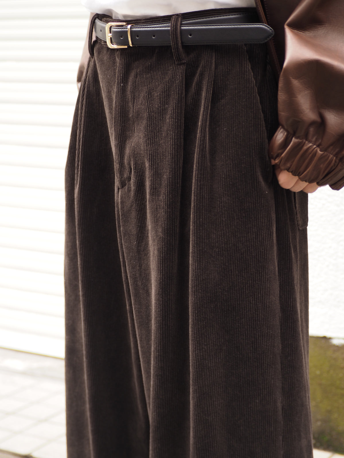 superNova. Corduroy Baggy Utility Trousers / Chocolate