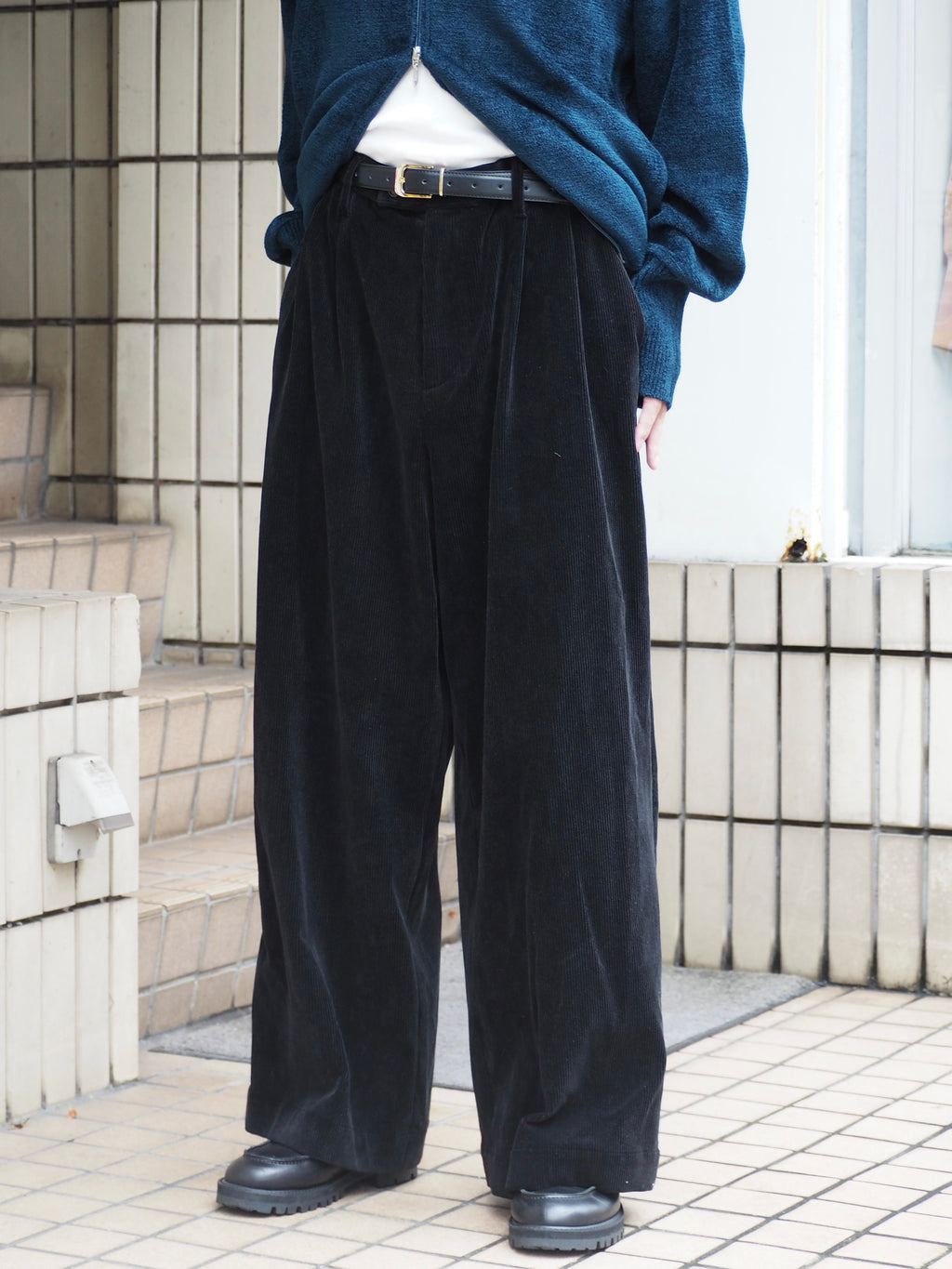 superNova. Corduroy Baggy Utility Trousers / Black