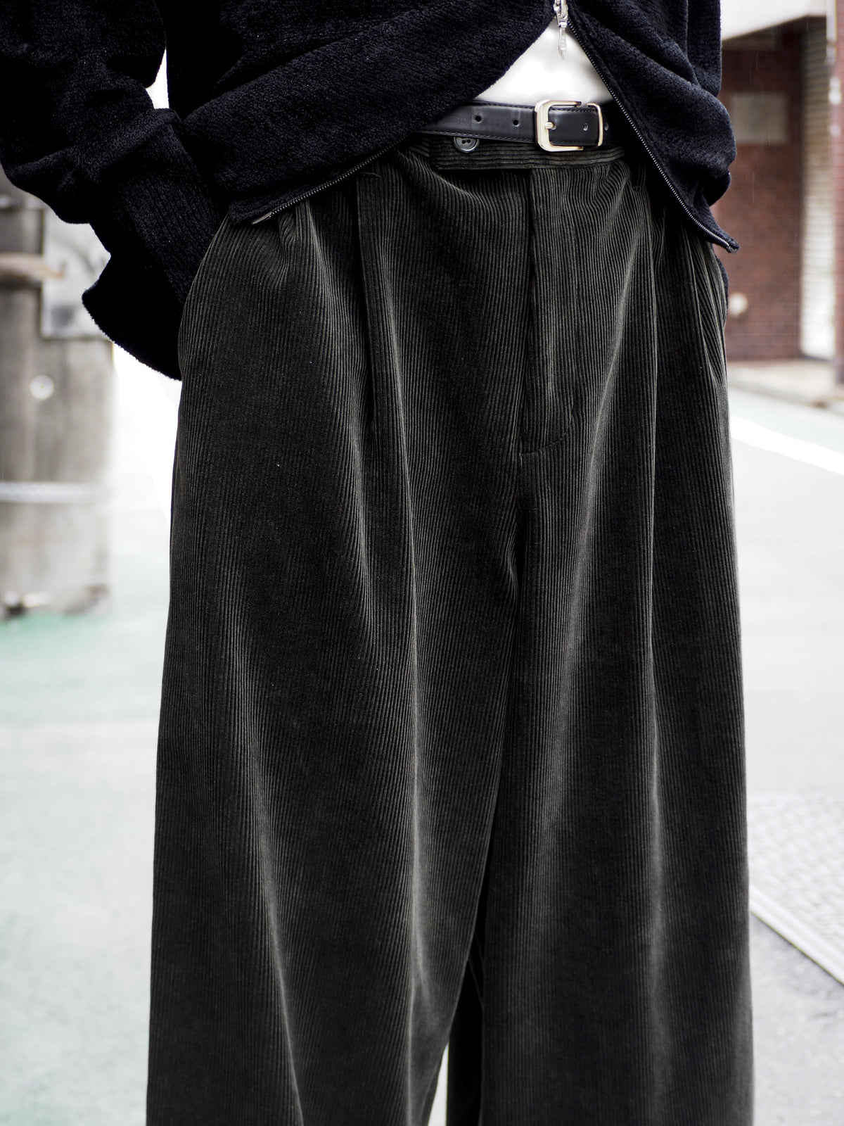 superNova. Corduroy Baggy Utility Trousers / Green