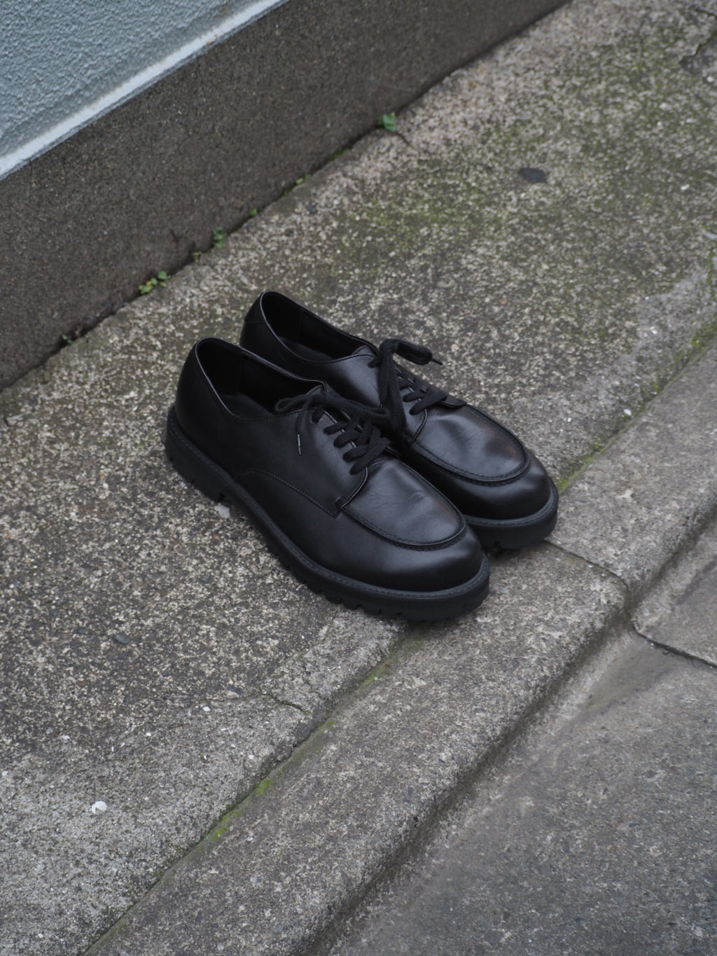 WITA U-tip shoes