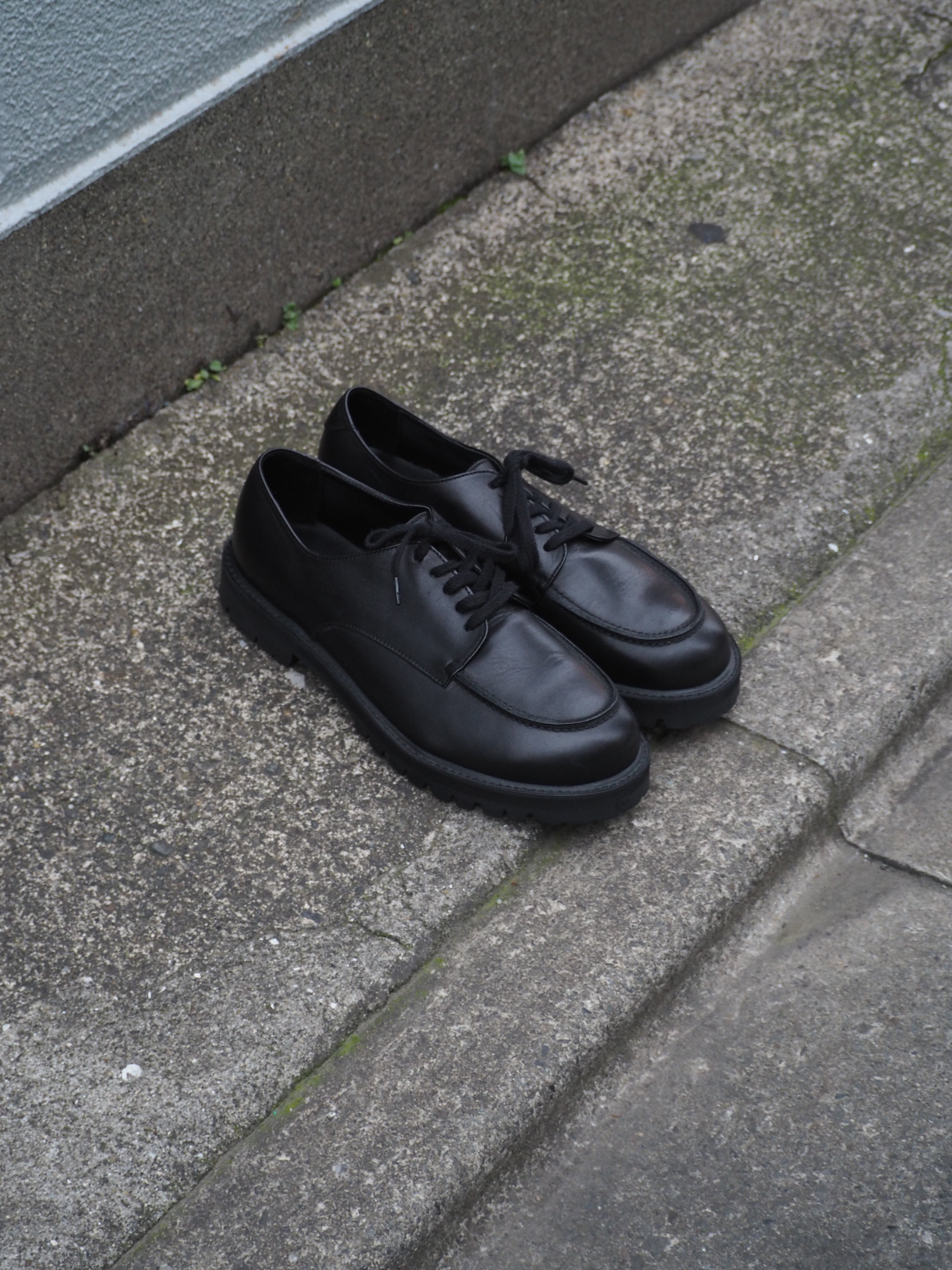 WITA U-tip shoes