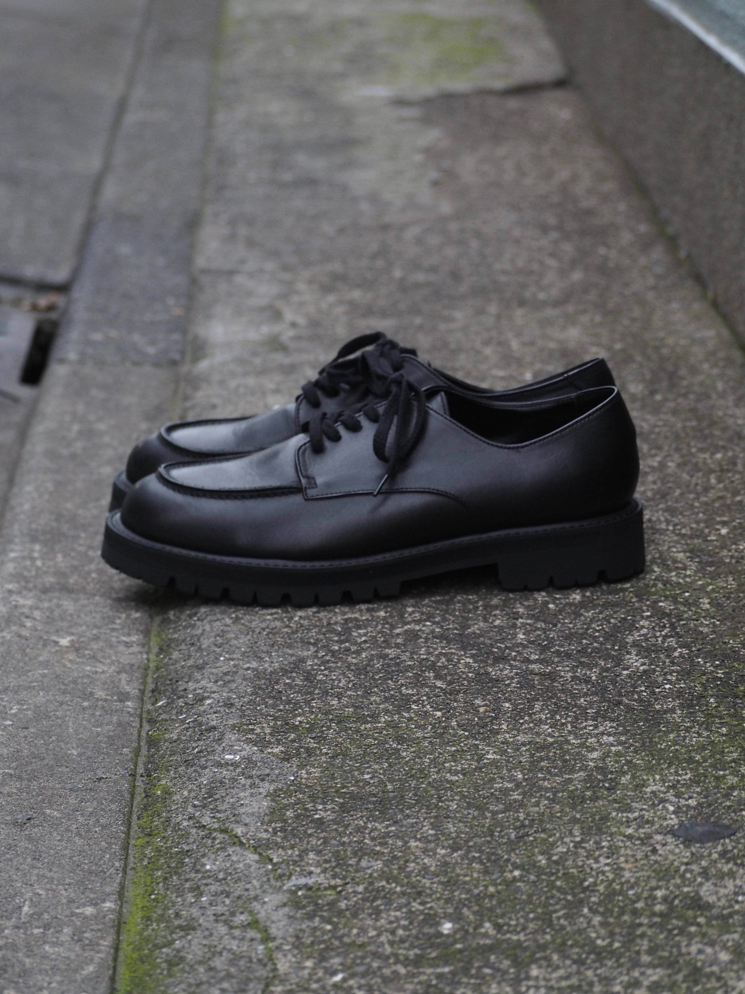 WITA U-tip shoes