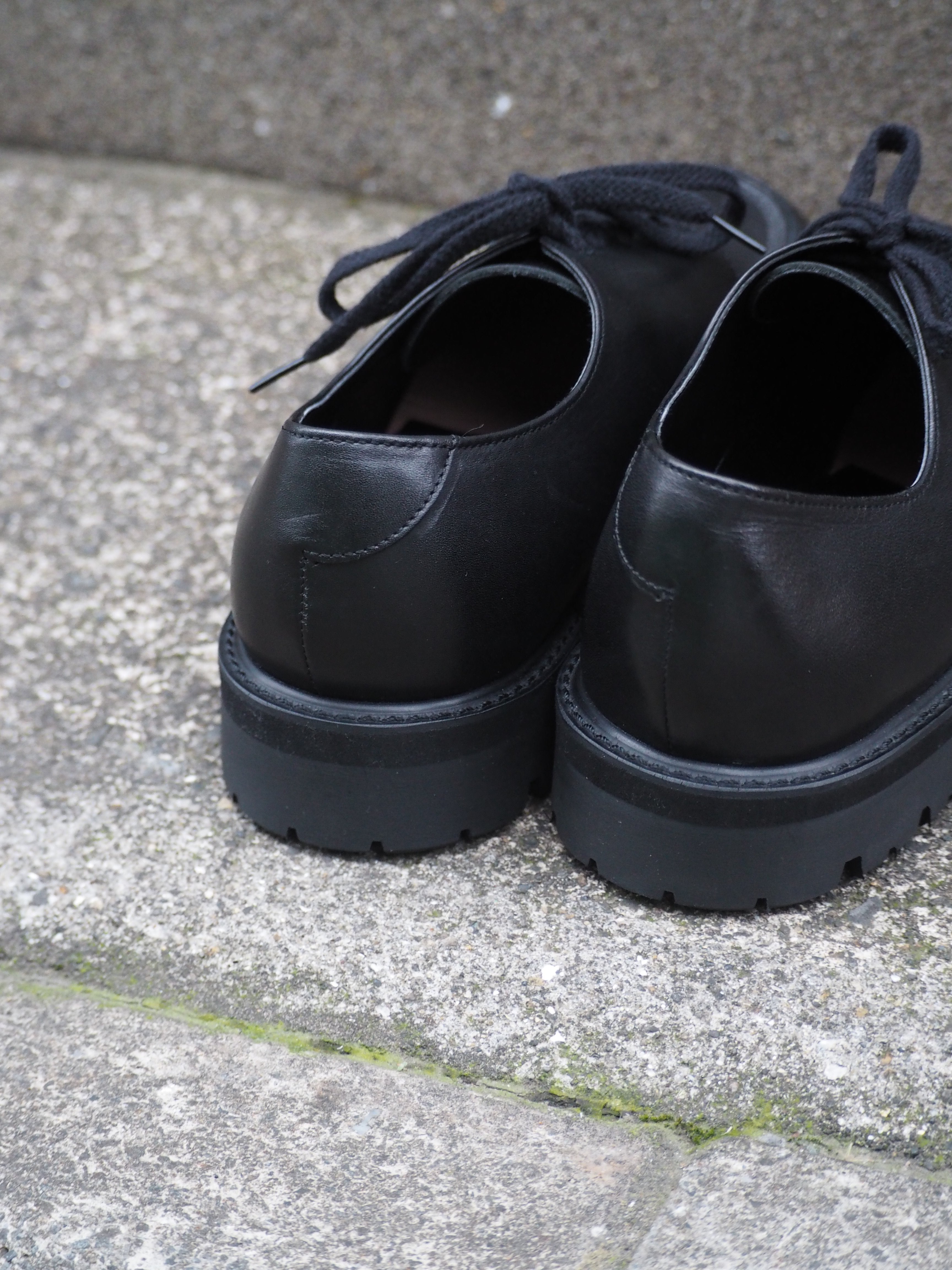 WITA U-tip shoes