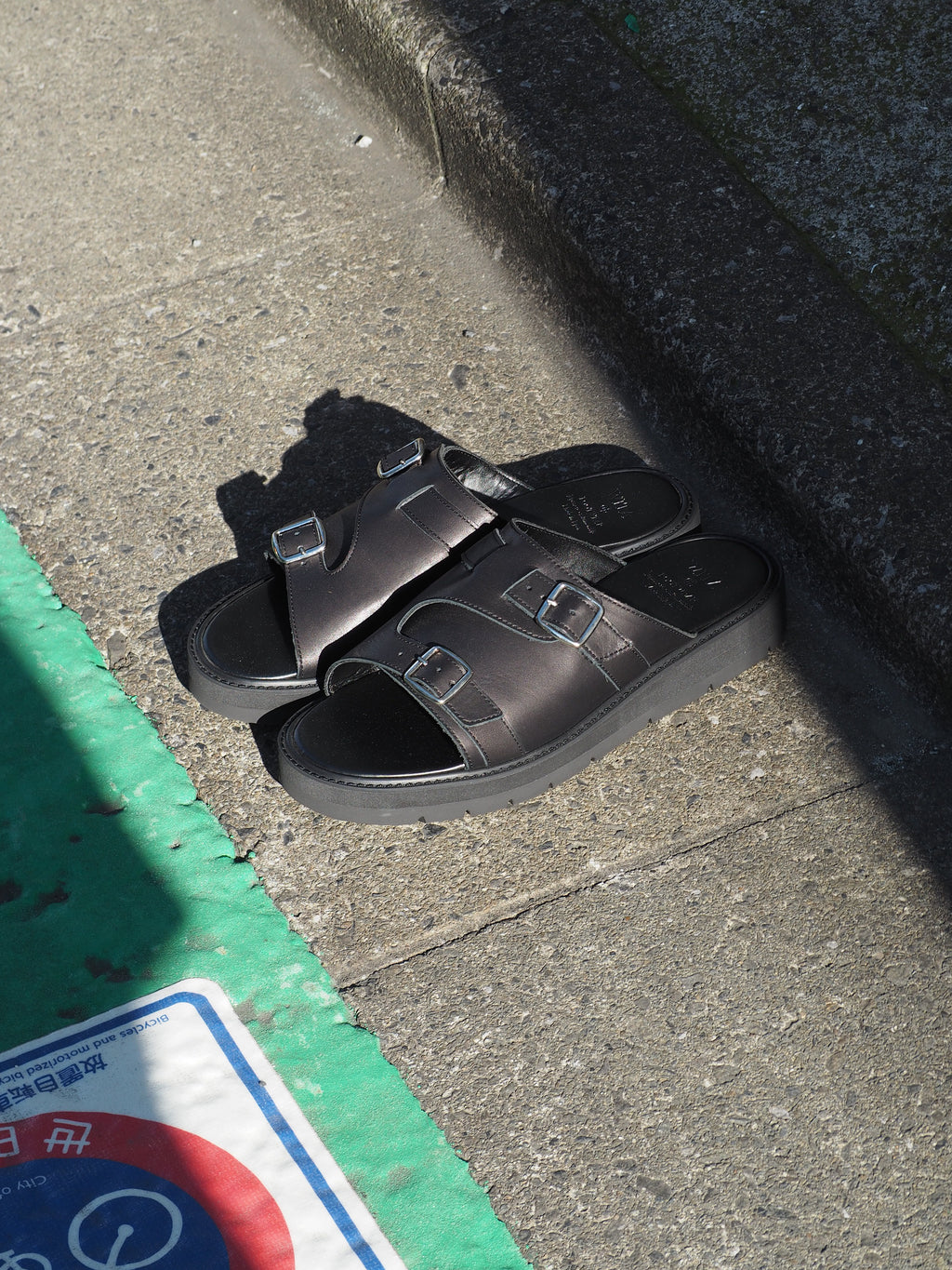 WITA  W strap sandal