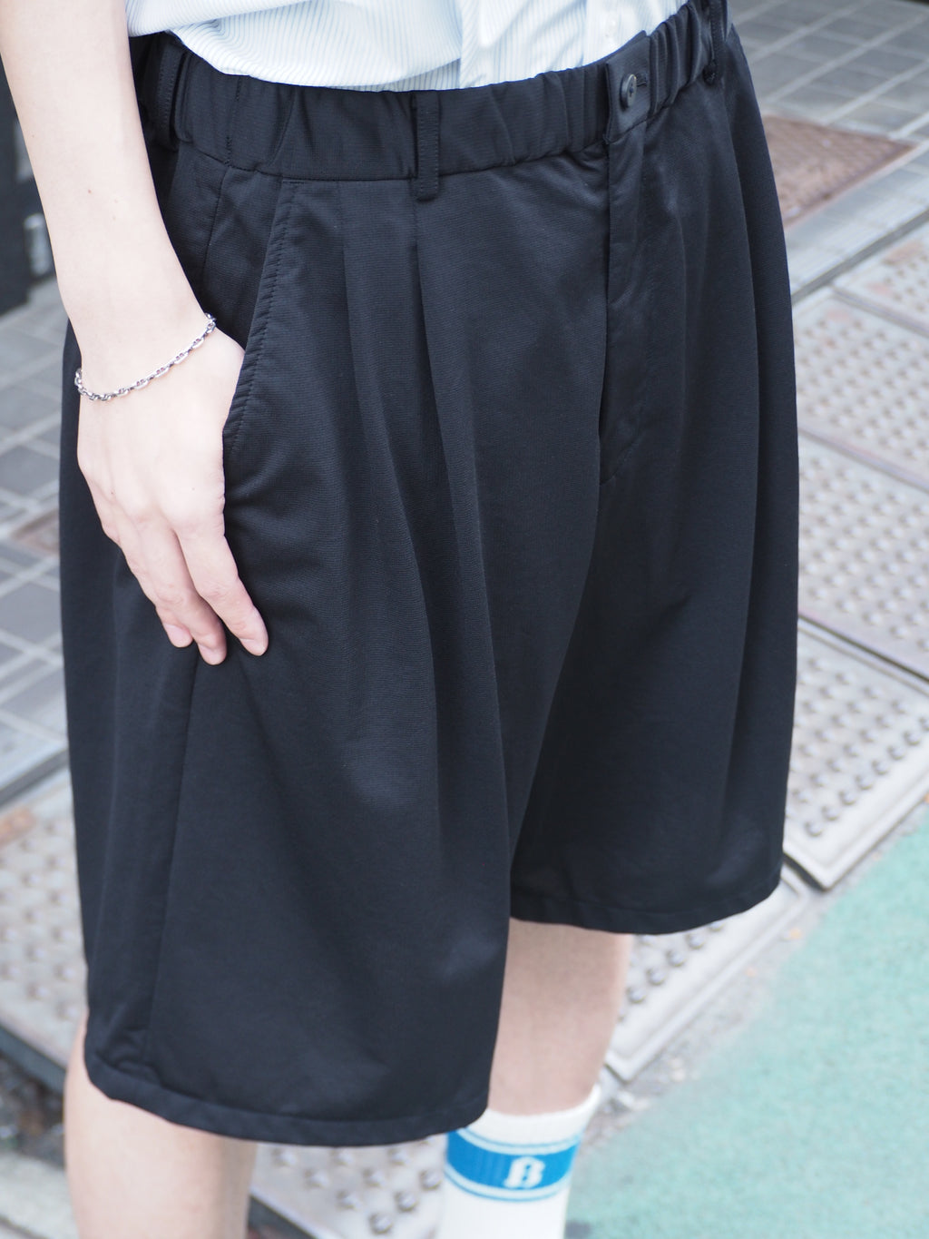 KANEMASA PHIL. 36G Nylon Tuck Easy Shorts/ Black