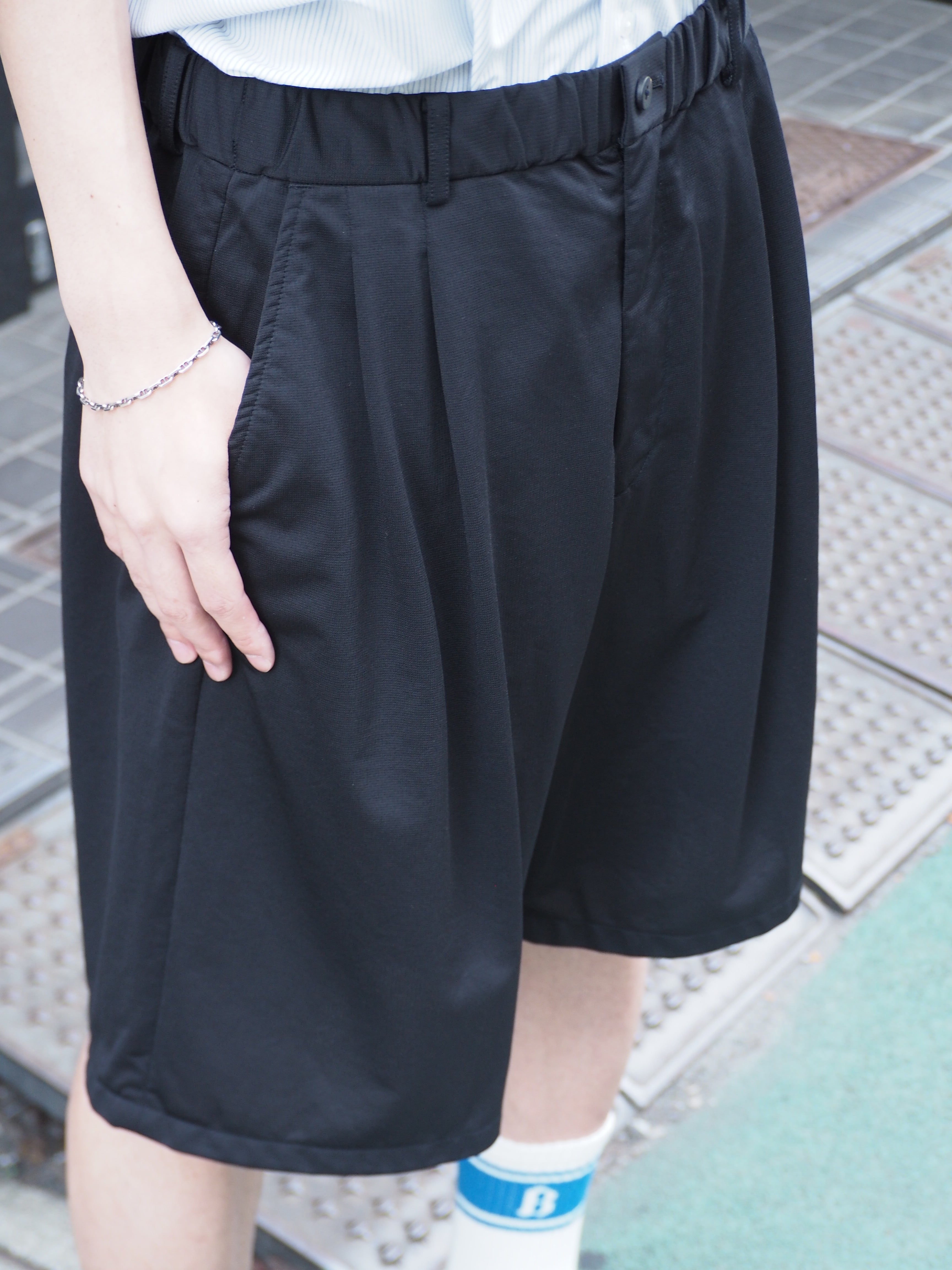 KANEMASA PHIL. 36G Nylon Tuck Easy Shorts/ Black