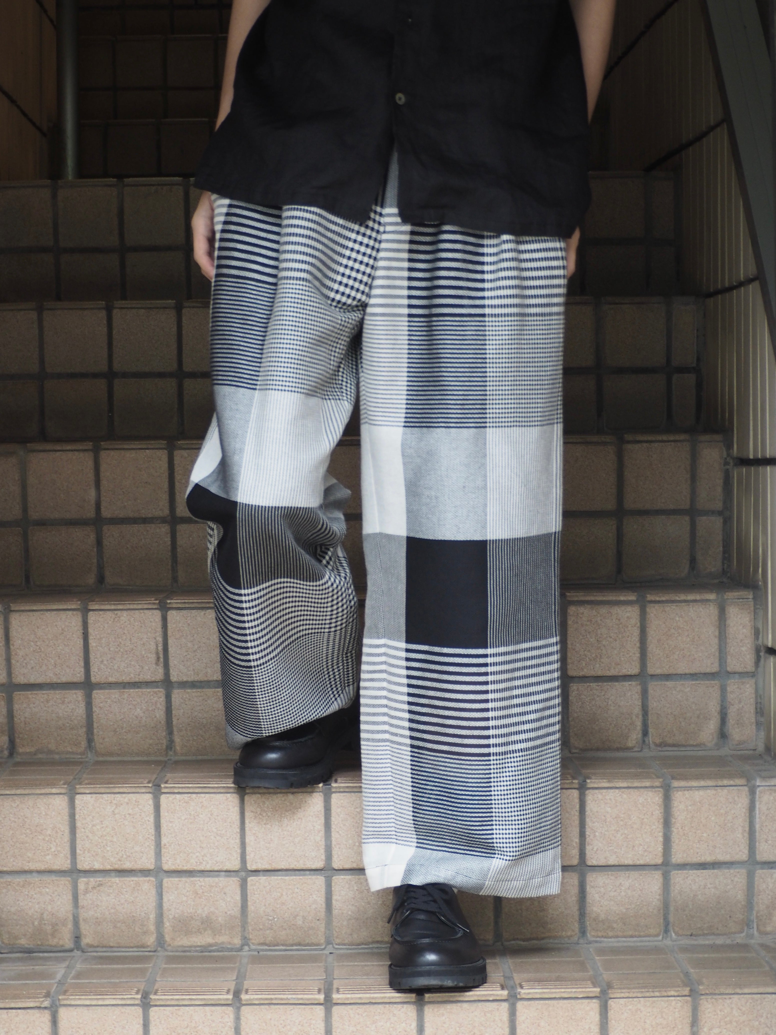 superNova. Mesh pants - Check / Black