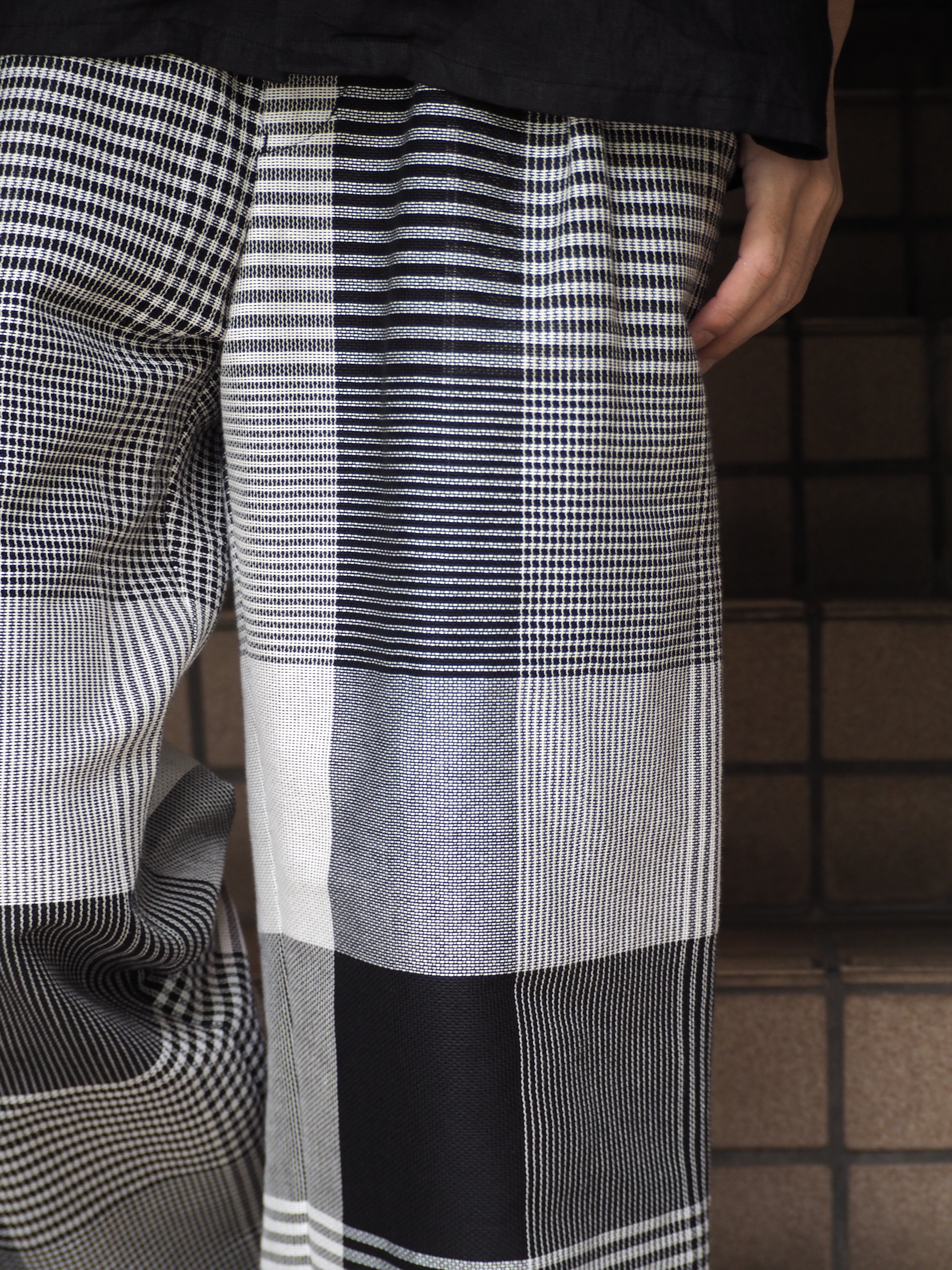 superNova. Mesh pants - Check / Black