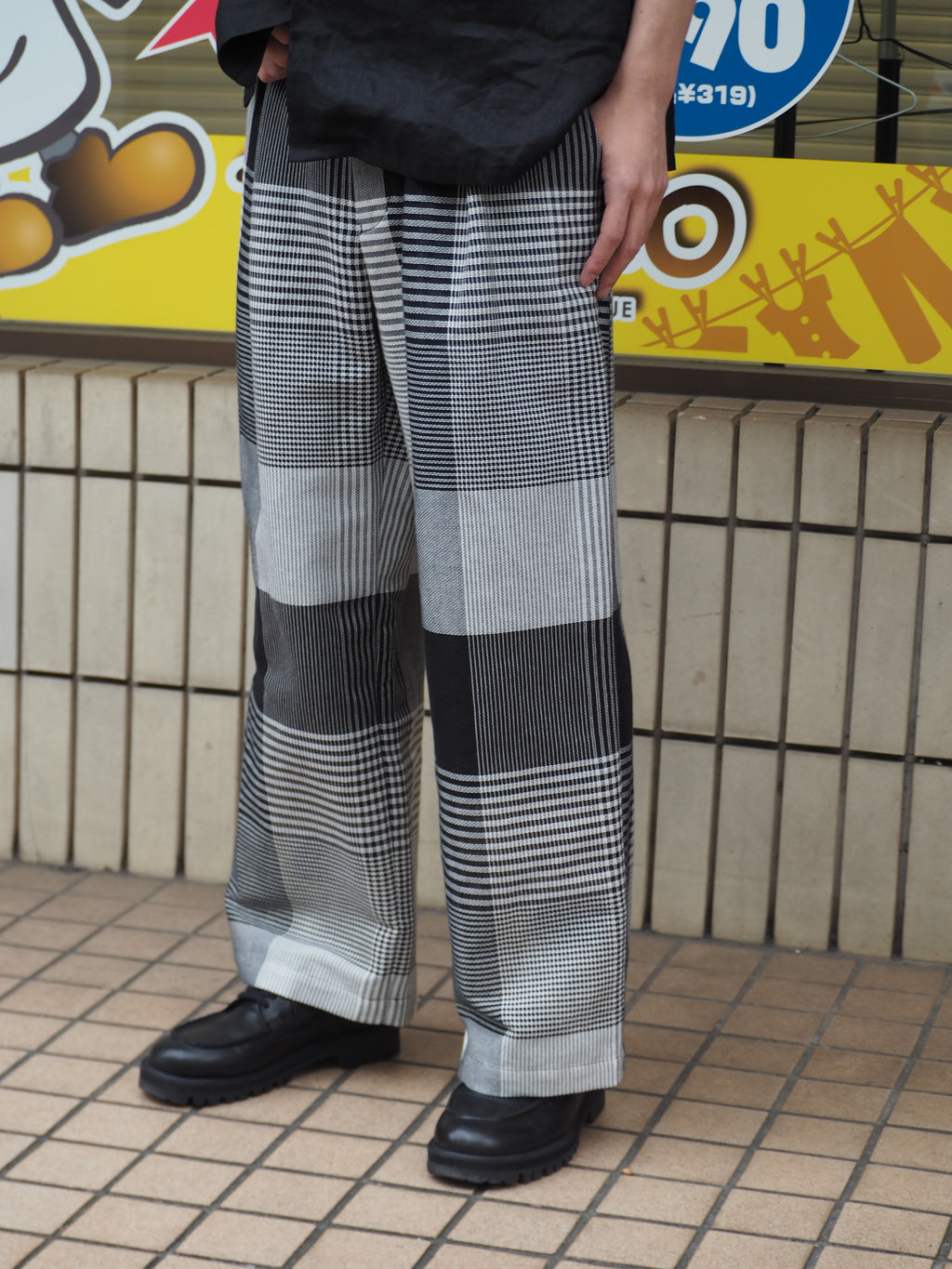 superNova. Mesh pants - Check / Black