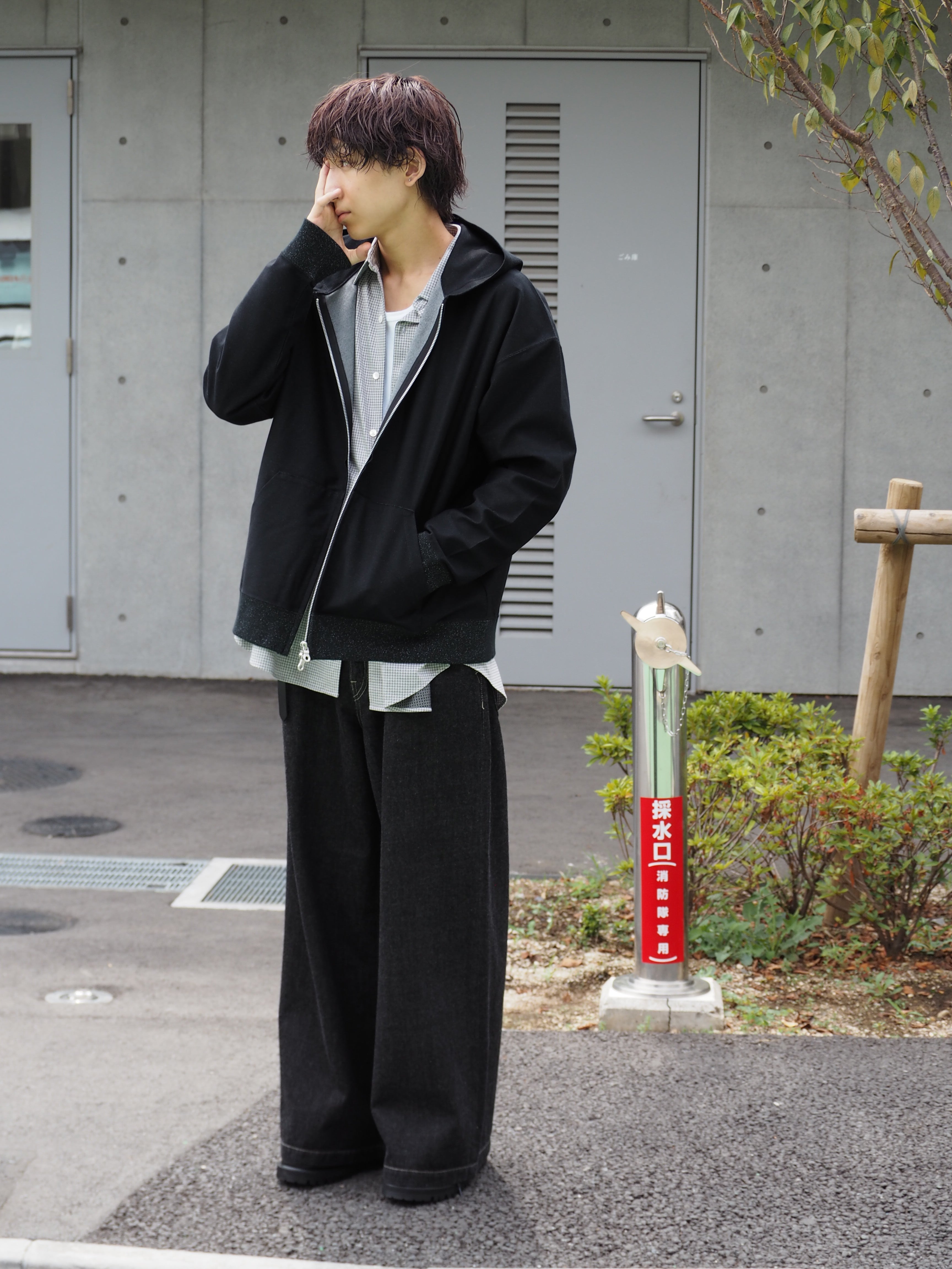 KANEMASA PHIL. 36G Glittery Zip Hoodie/ BLACK(Night Black)