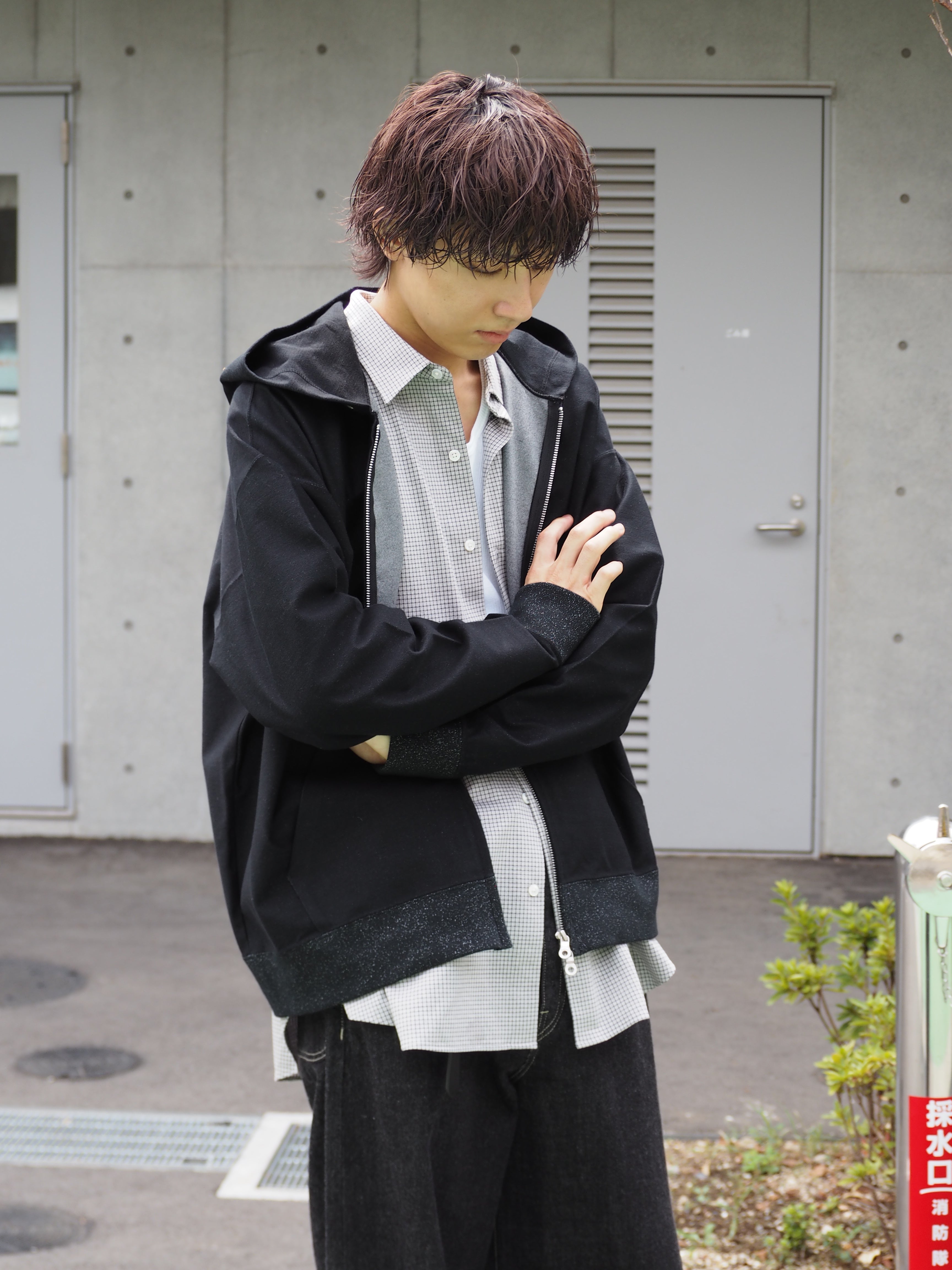 KANEMASA PHIL. 36G Glittery Zip Hoodie/ BLACK(Night Black)