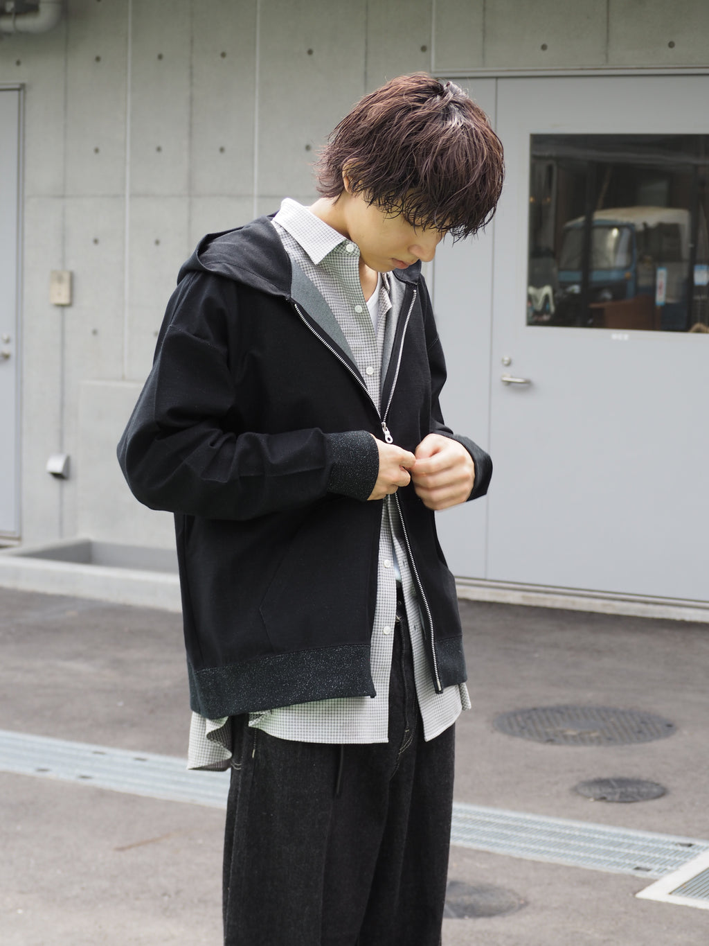 KANEMASA PHIL. 36G Glittery Zip Hoodie/ BLACK(Night Black)
