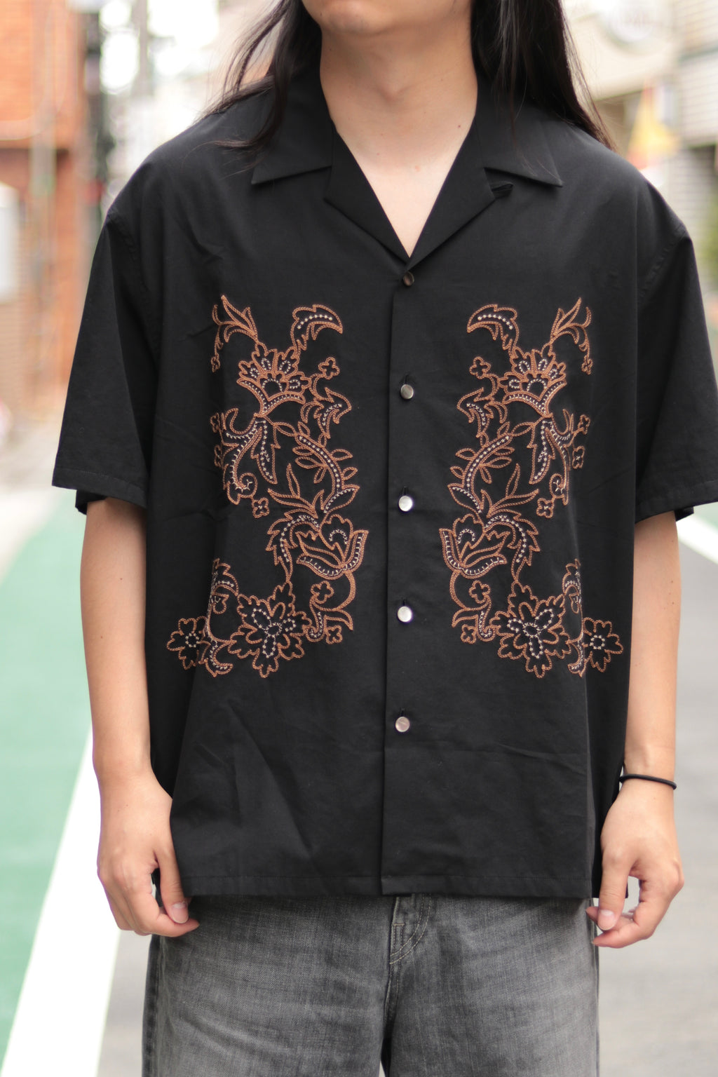 superNova. Aloha shirt - Flower chain embroidery / Black