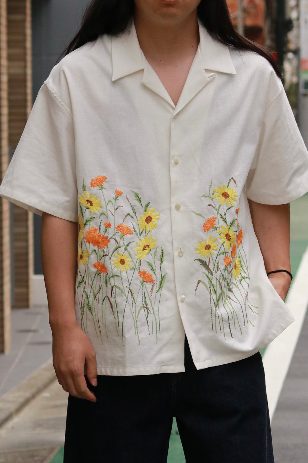 superNova. Aloha shirt - Flower garden embroidery / White
