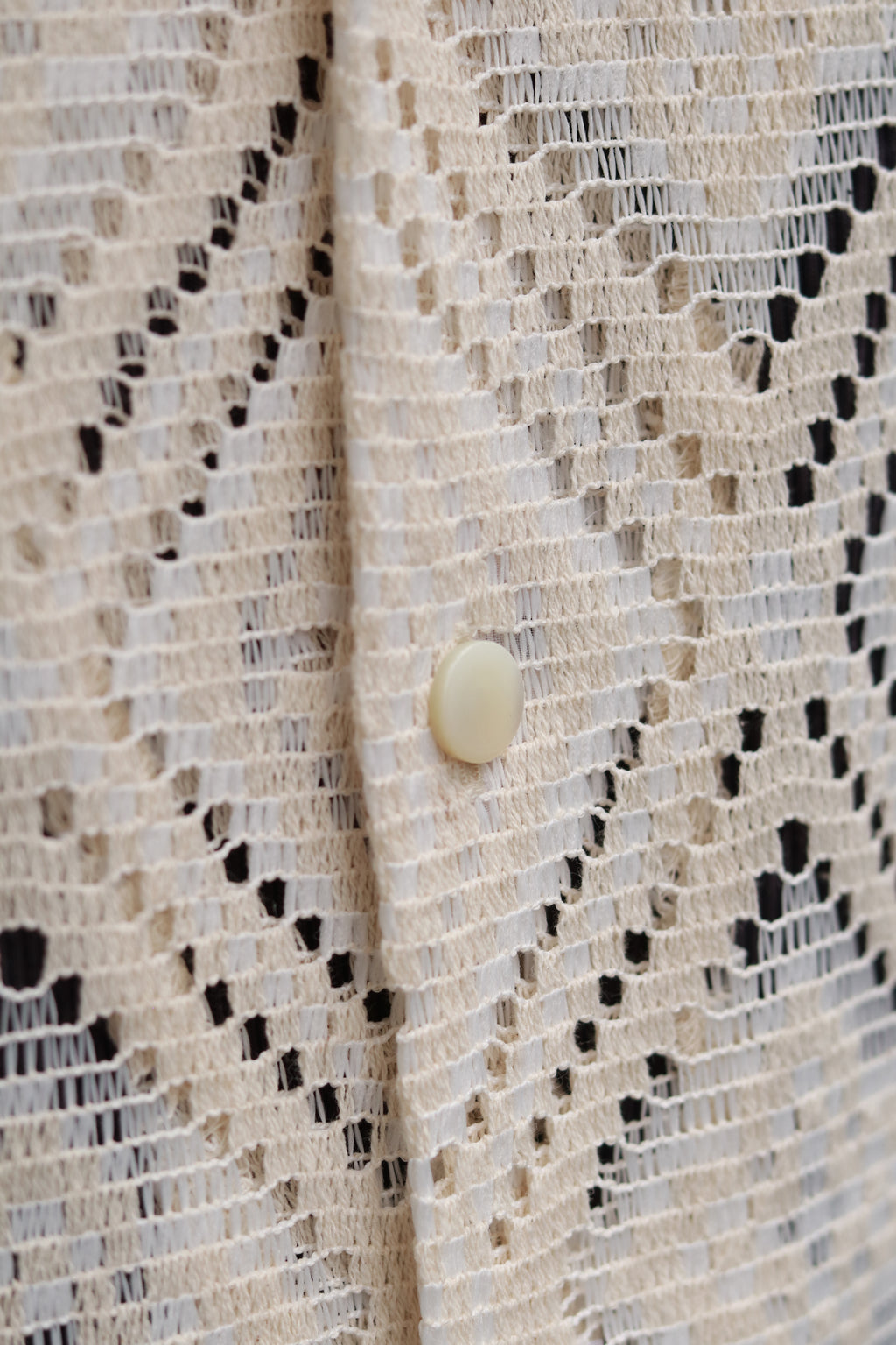superNova. Aloha shirt - Diamond raschel lace/ Natural