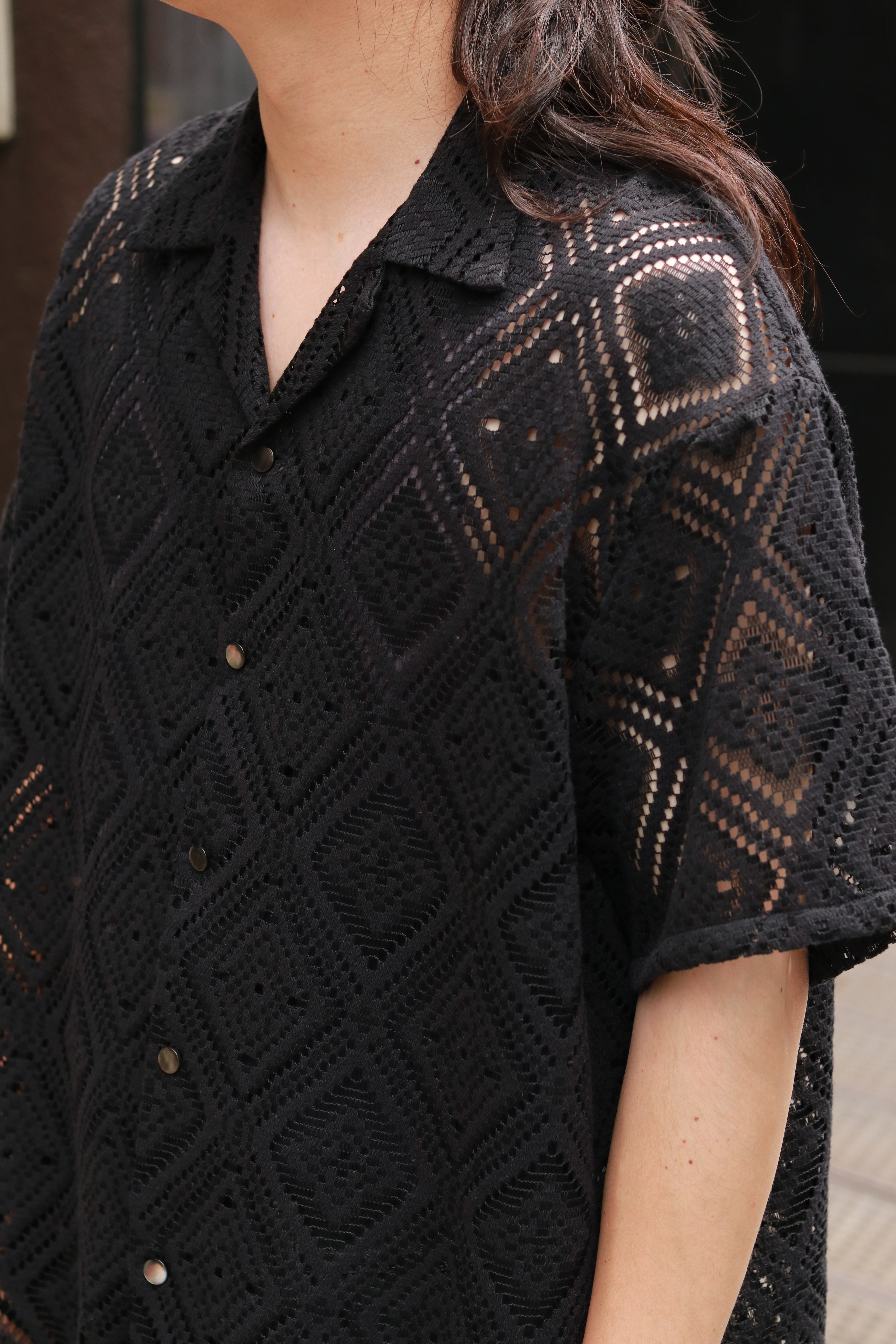 superNova. Aloha shirt - Diamond raschel lace/ Black