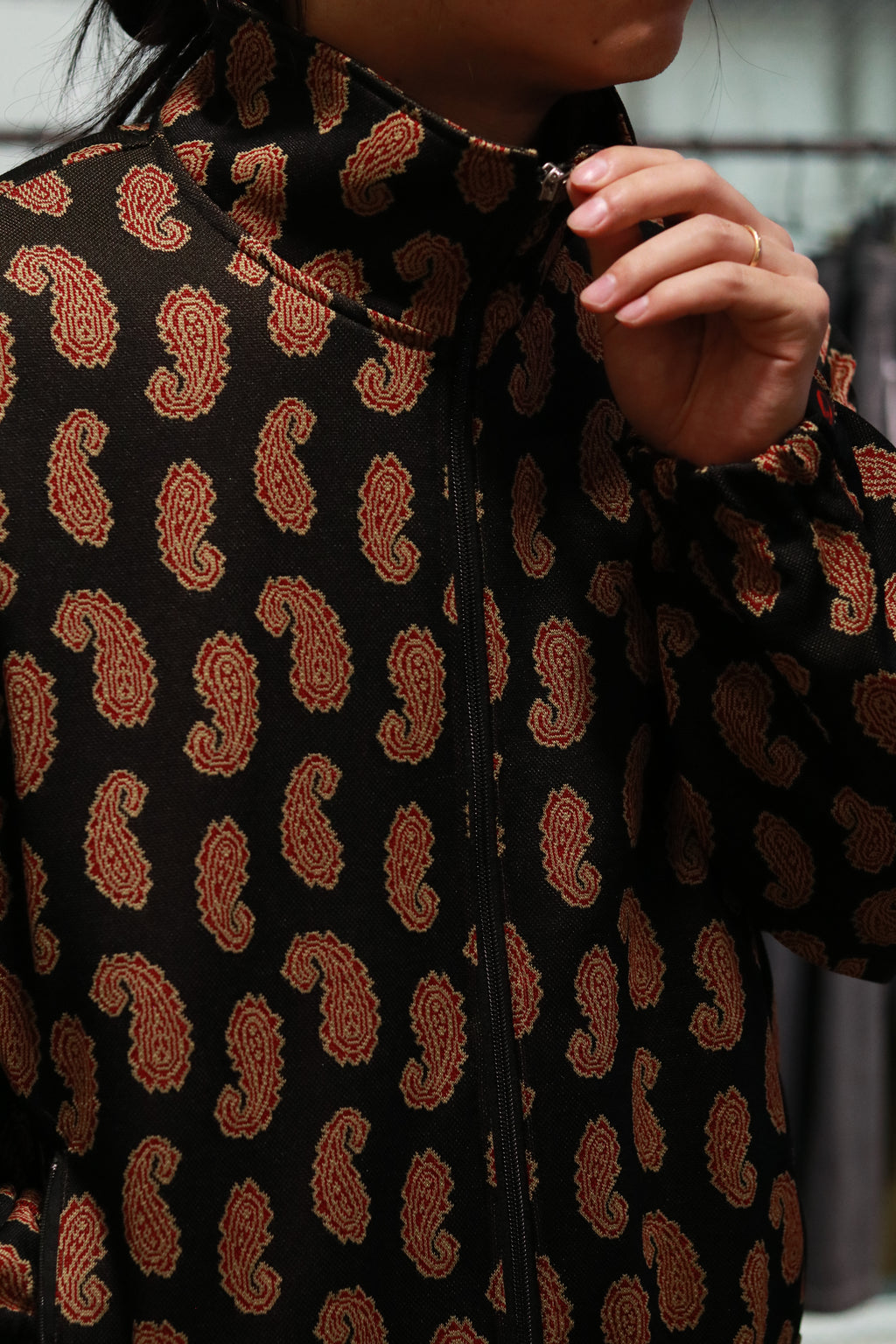 superNova. Jersey track jacket - Paisley Jacquard / Black paisley