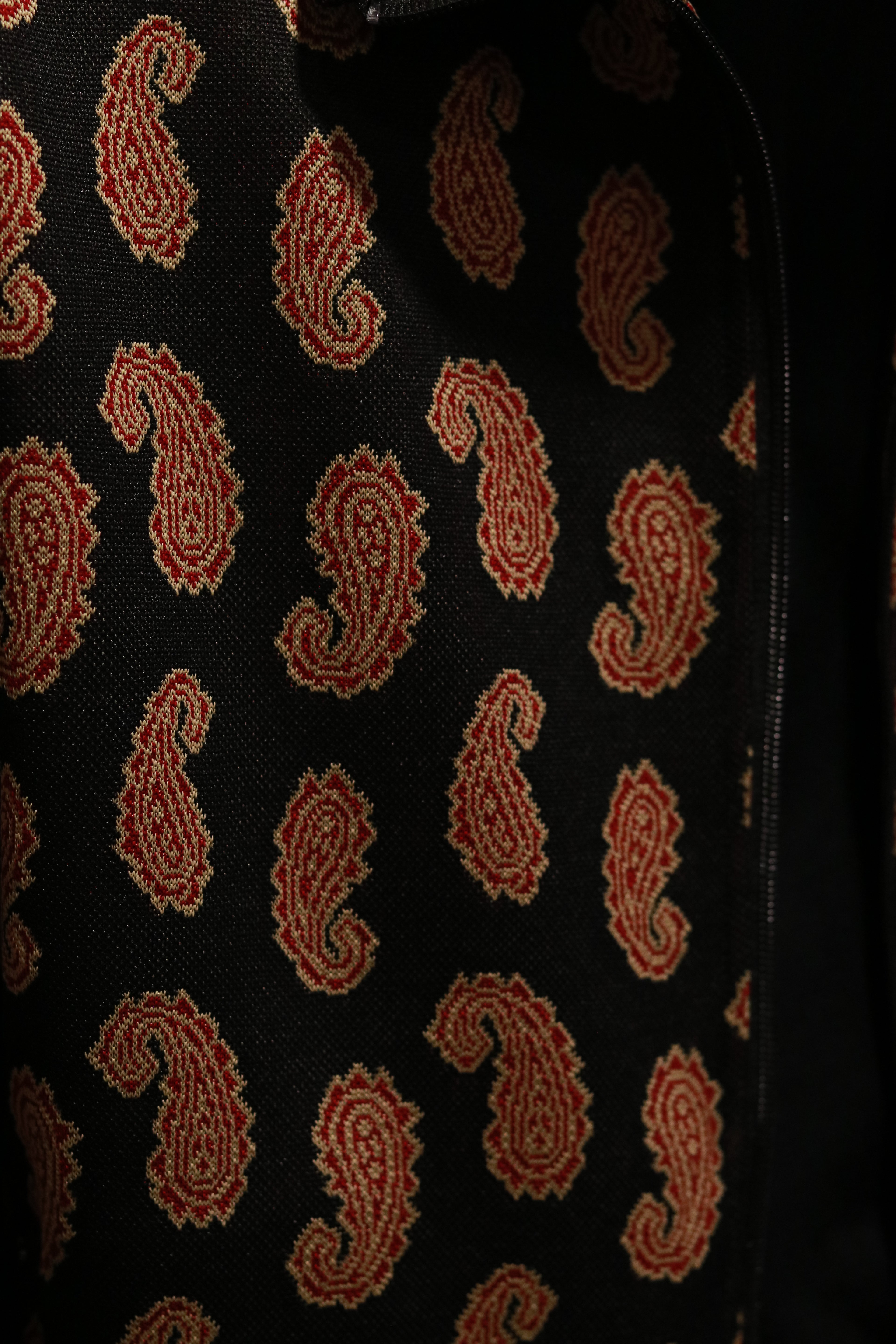 superNova. Jersey track jacket - Paisley Jacquard / Black paisley