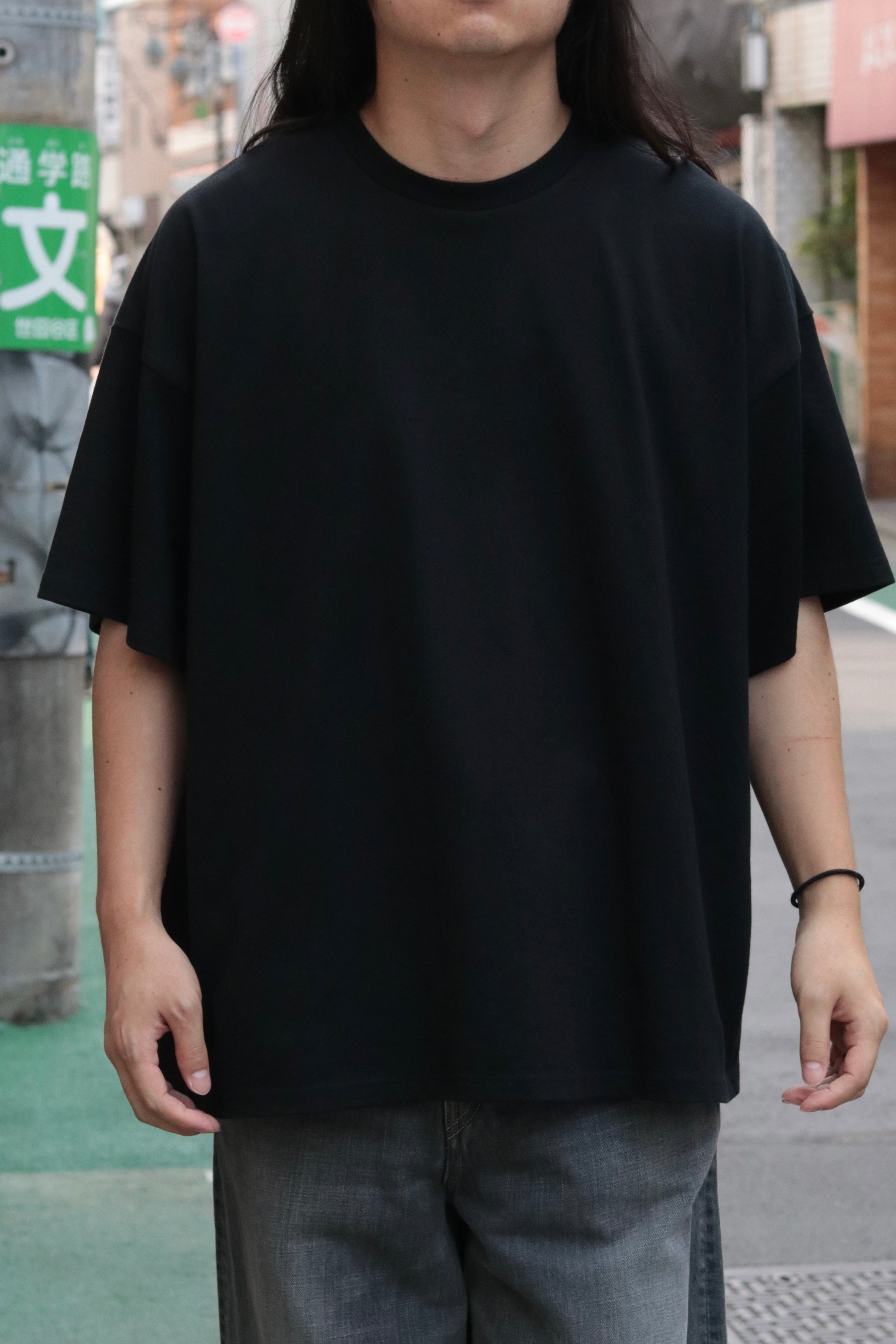 superNova. Usual Tee / Black