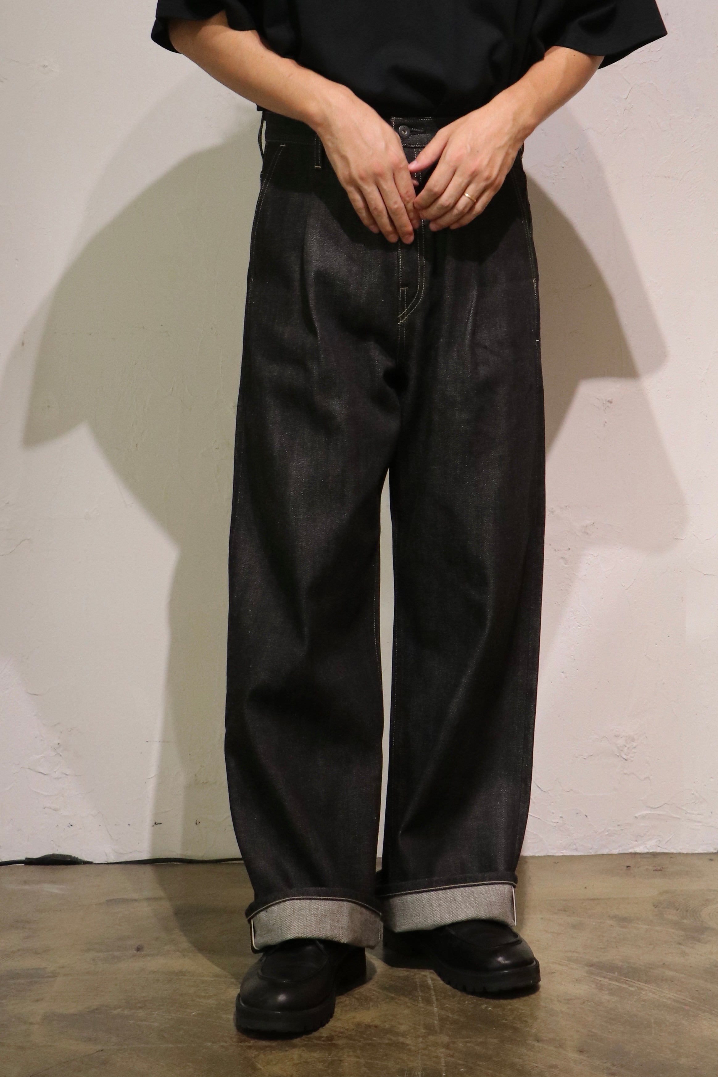 superNova. Wide selvedge jeans - Rigid denim / Black