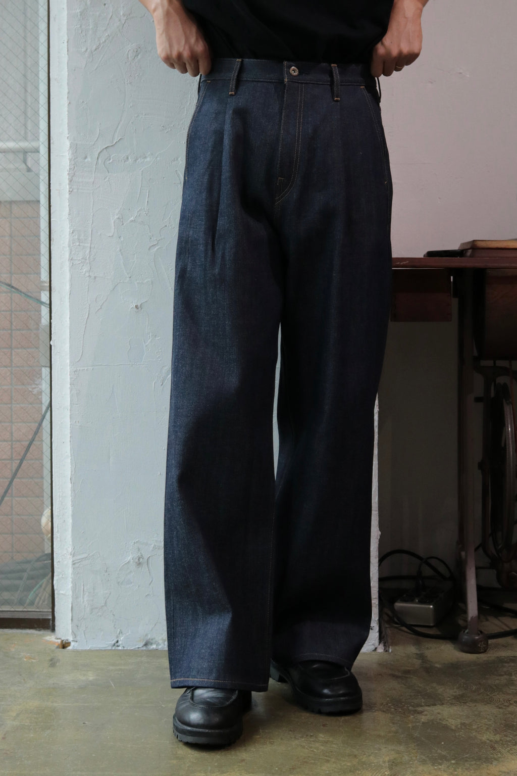 superNova. Wide selvedge jeans - Rigid denim / Indido