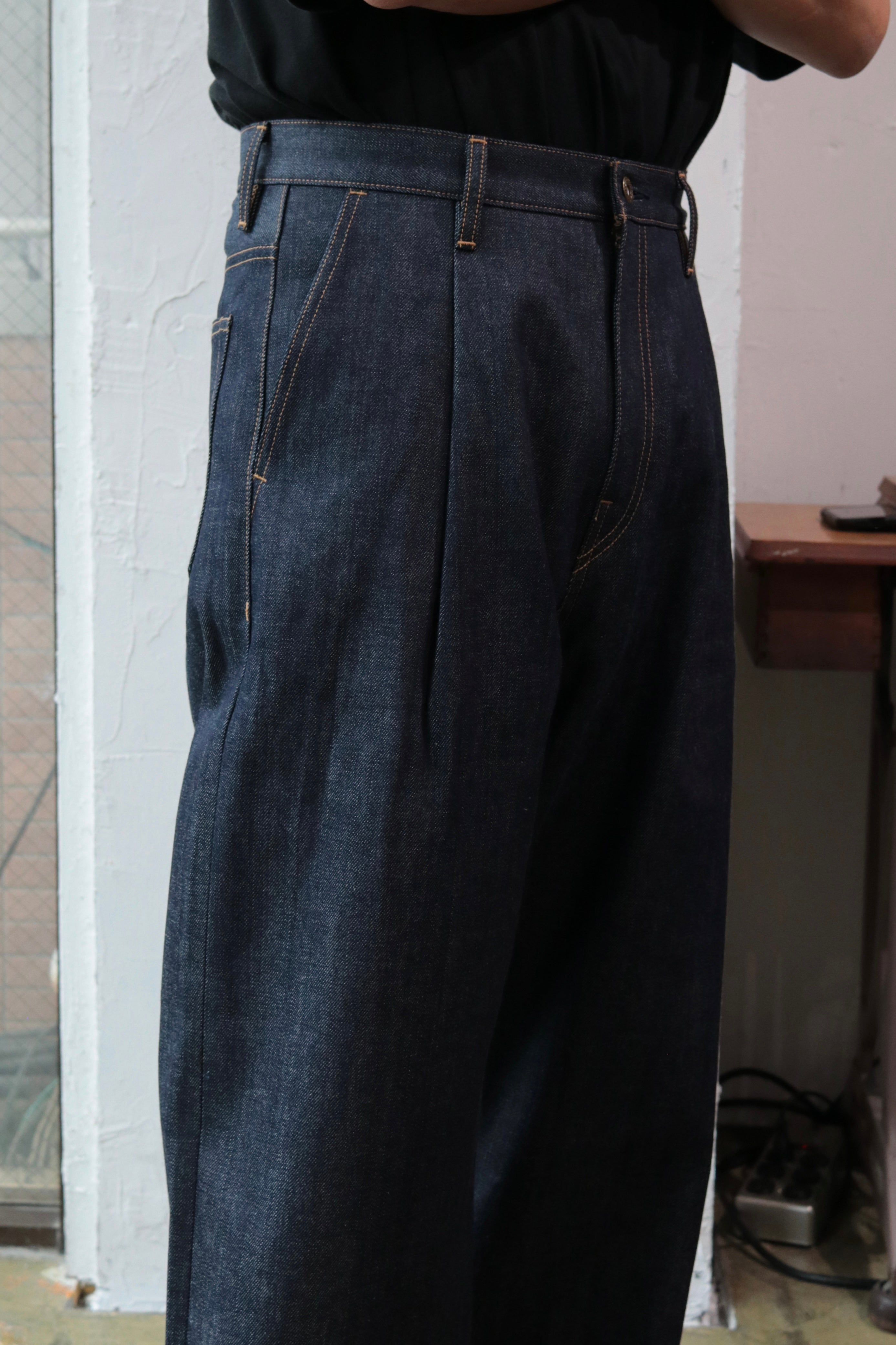 superNova. Wide selvedge jeans - Rigid denim / Indido