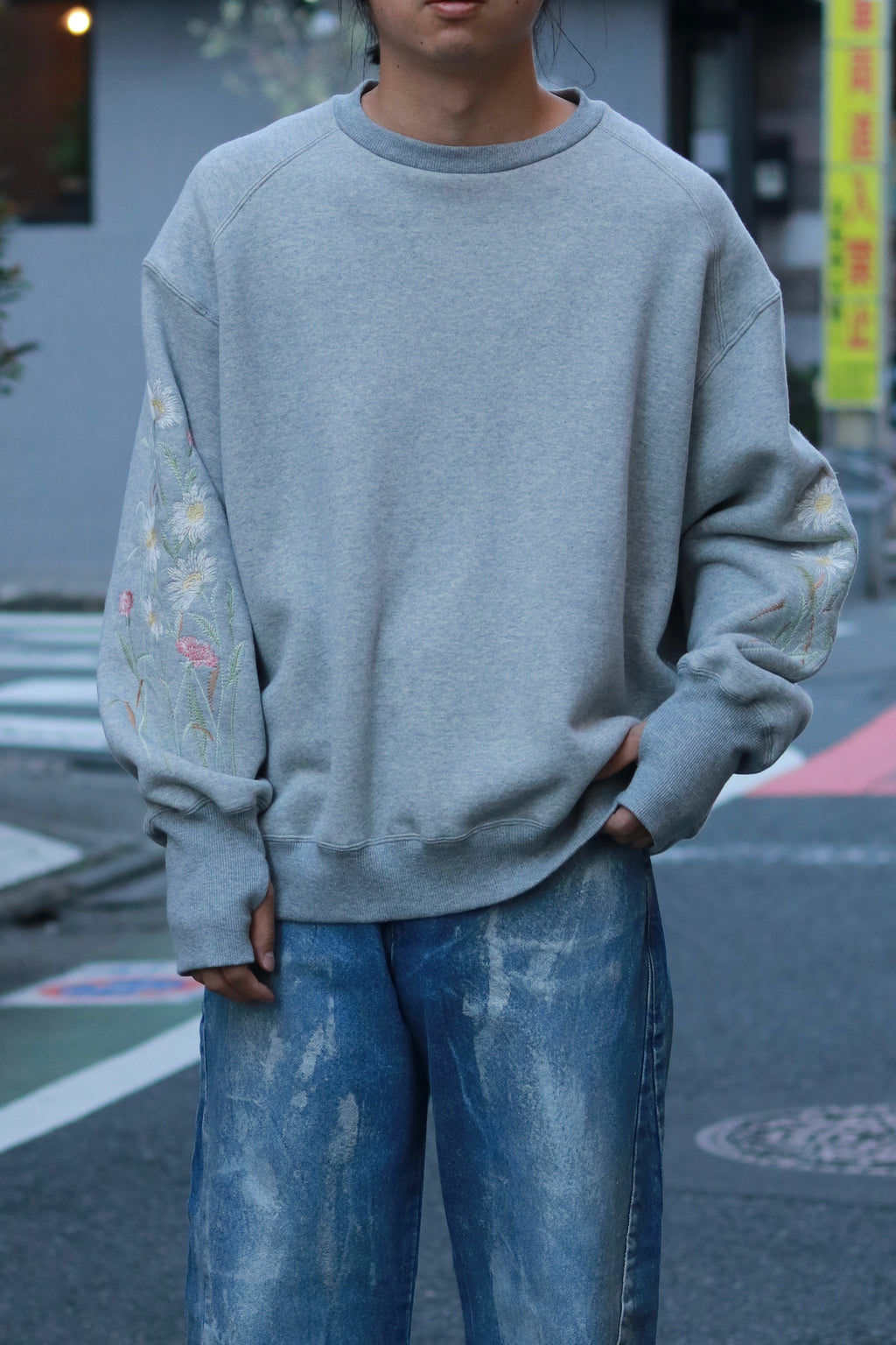 superNova. Ex.Embroidery crew sweat / Gray