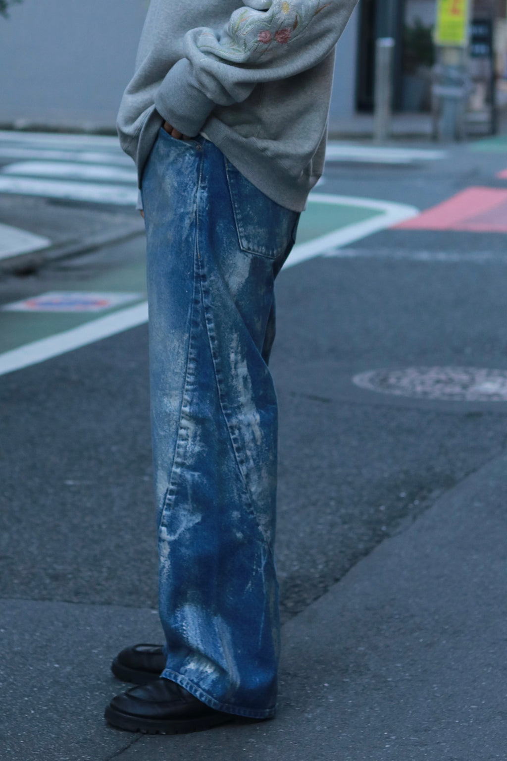 encode Prototype 3D jeans - SILVER PAINTING / Indigo