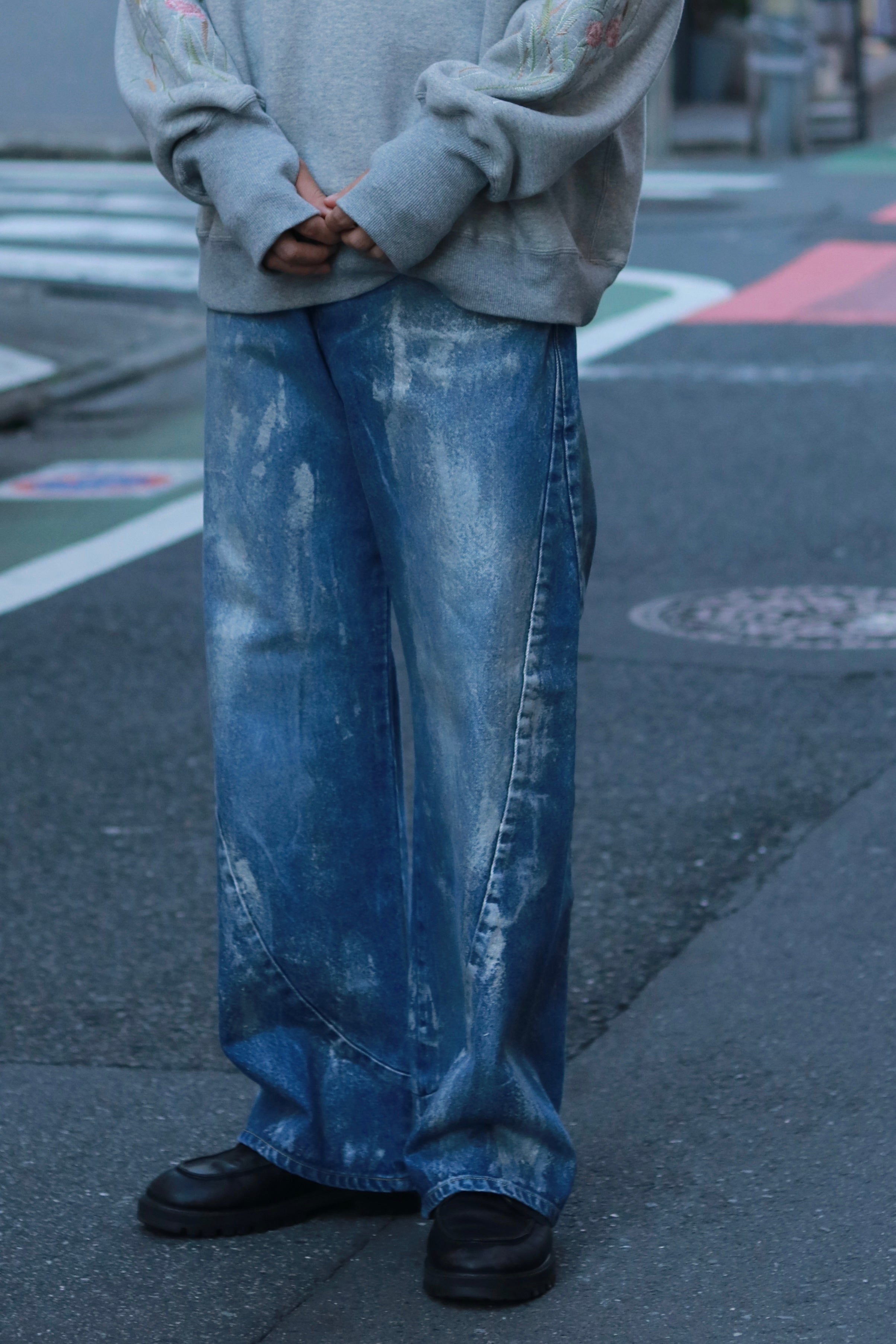 encode Prototype 3D jeans - SILVER PAINTING / Indigo