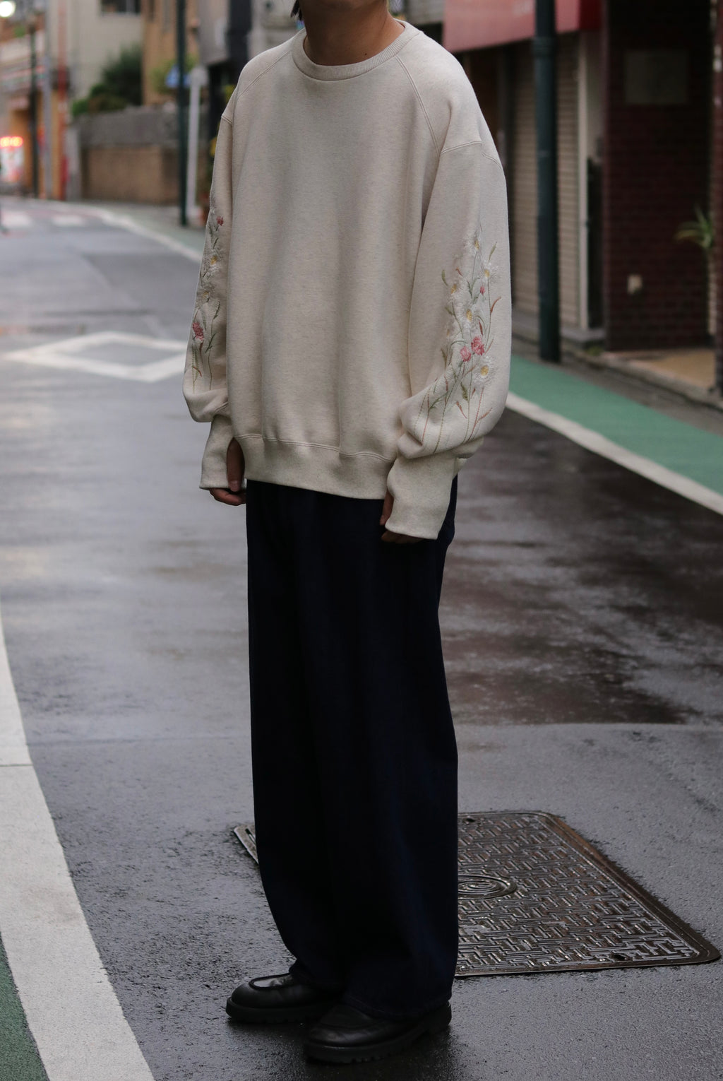 superNova. Embroidery crew sweat / Oatmeal