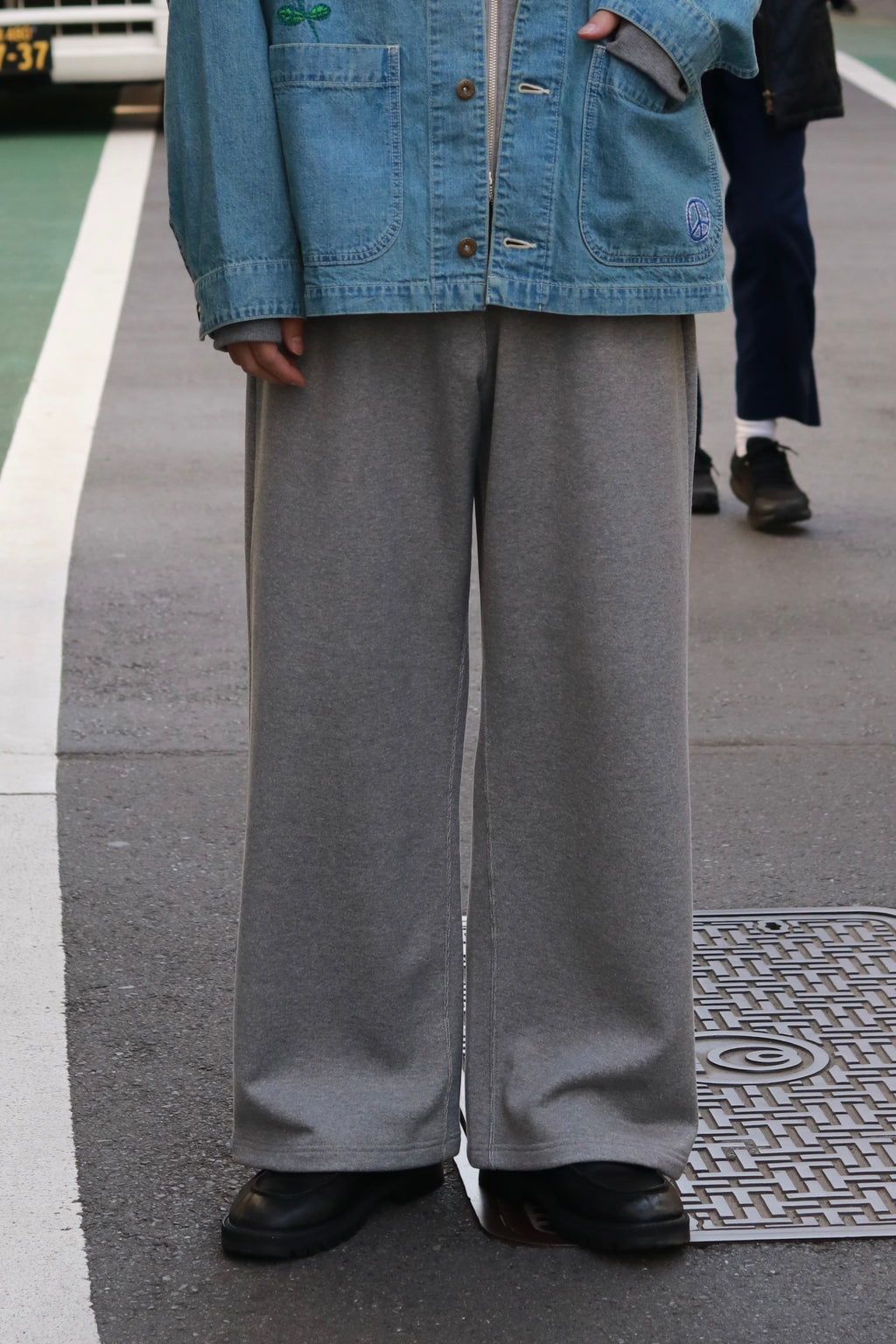 superNova. Wide sweat pant / Gray