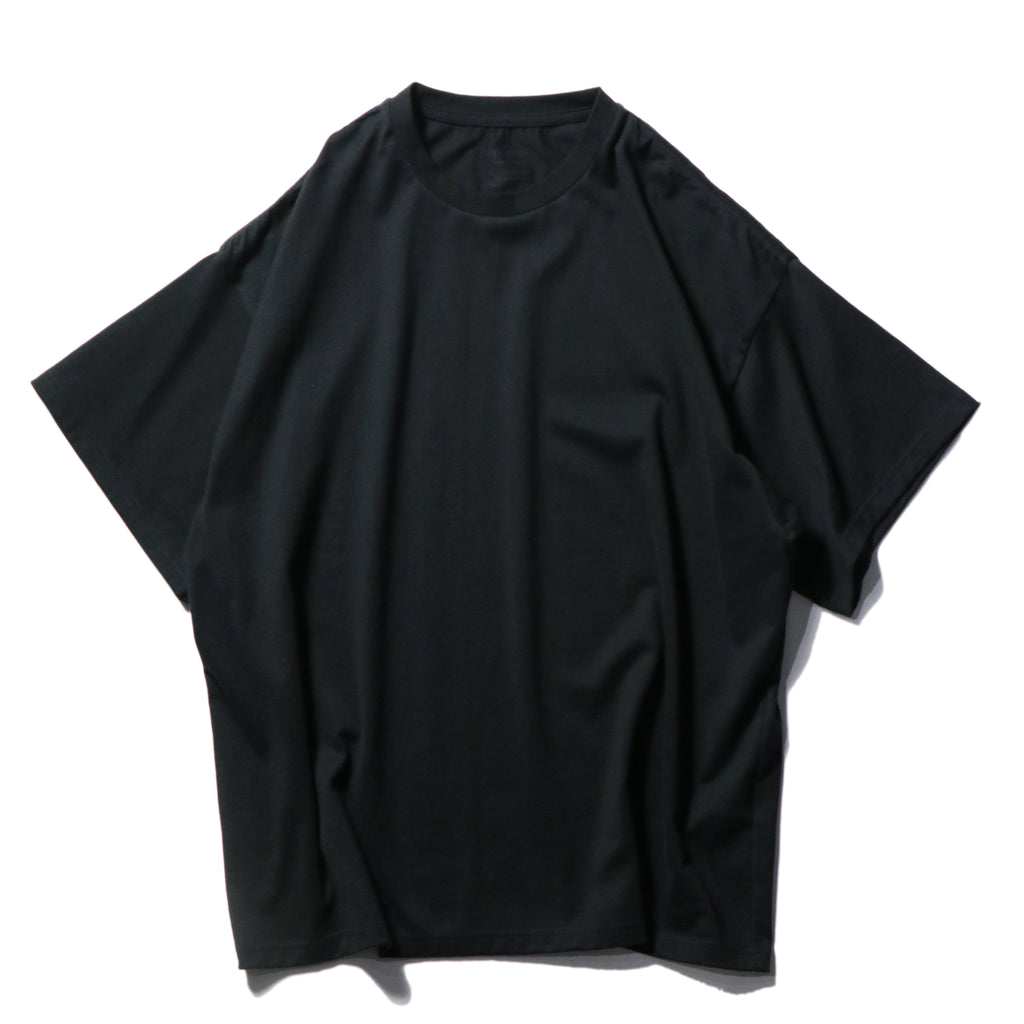 superNova. Usual Tee / Black