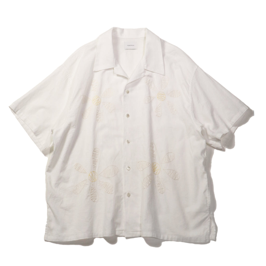 superNova. Aloha shirt - Big flowers embroidery / White