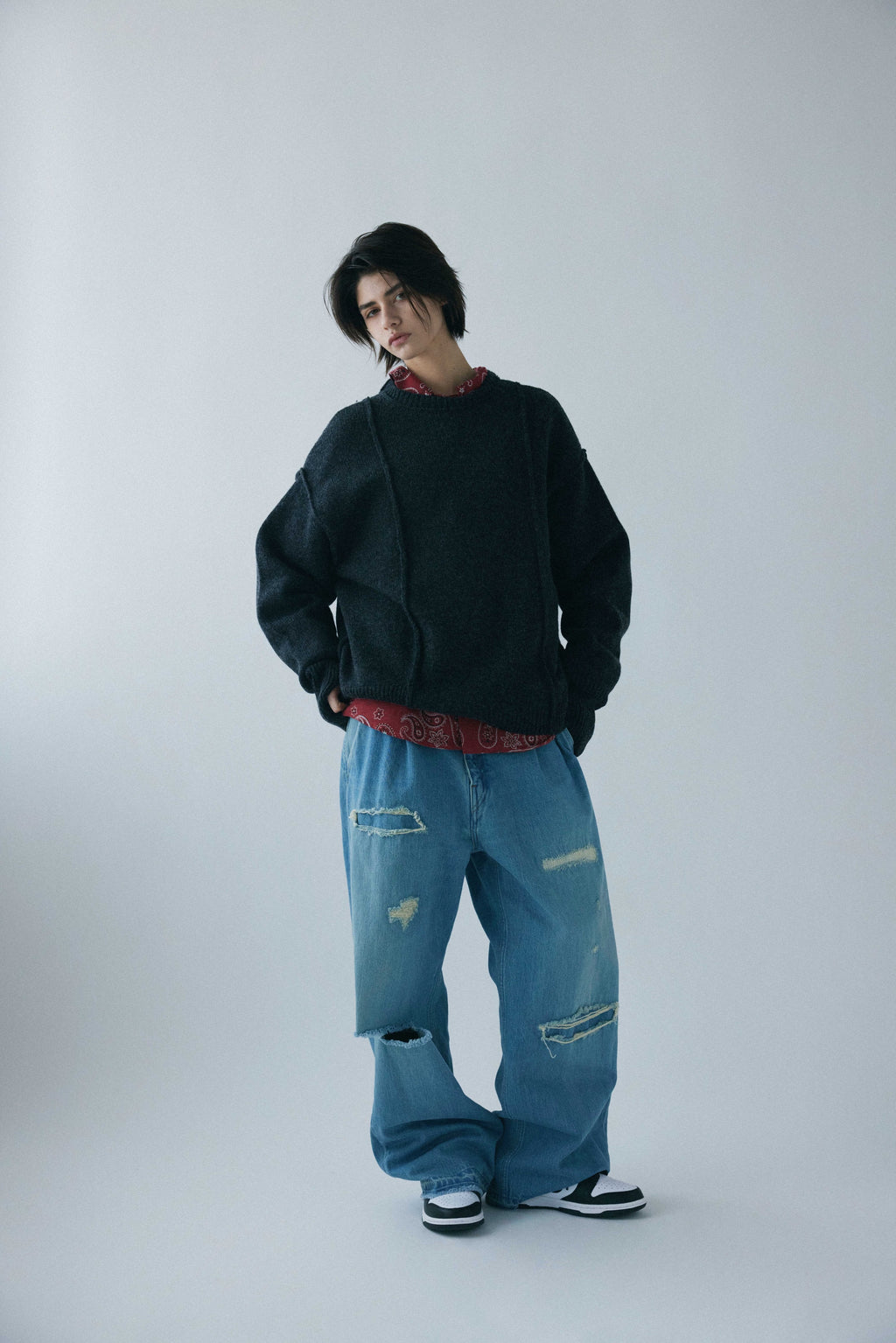superNova. Moebius knit sweater / Charcoal